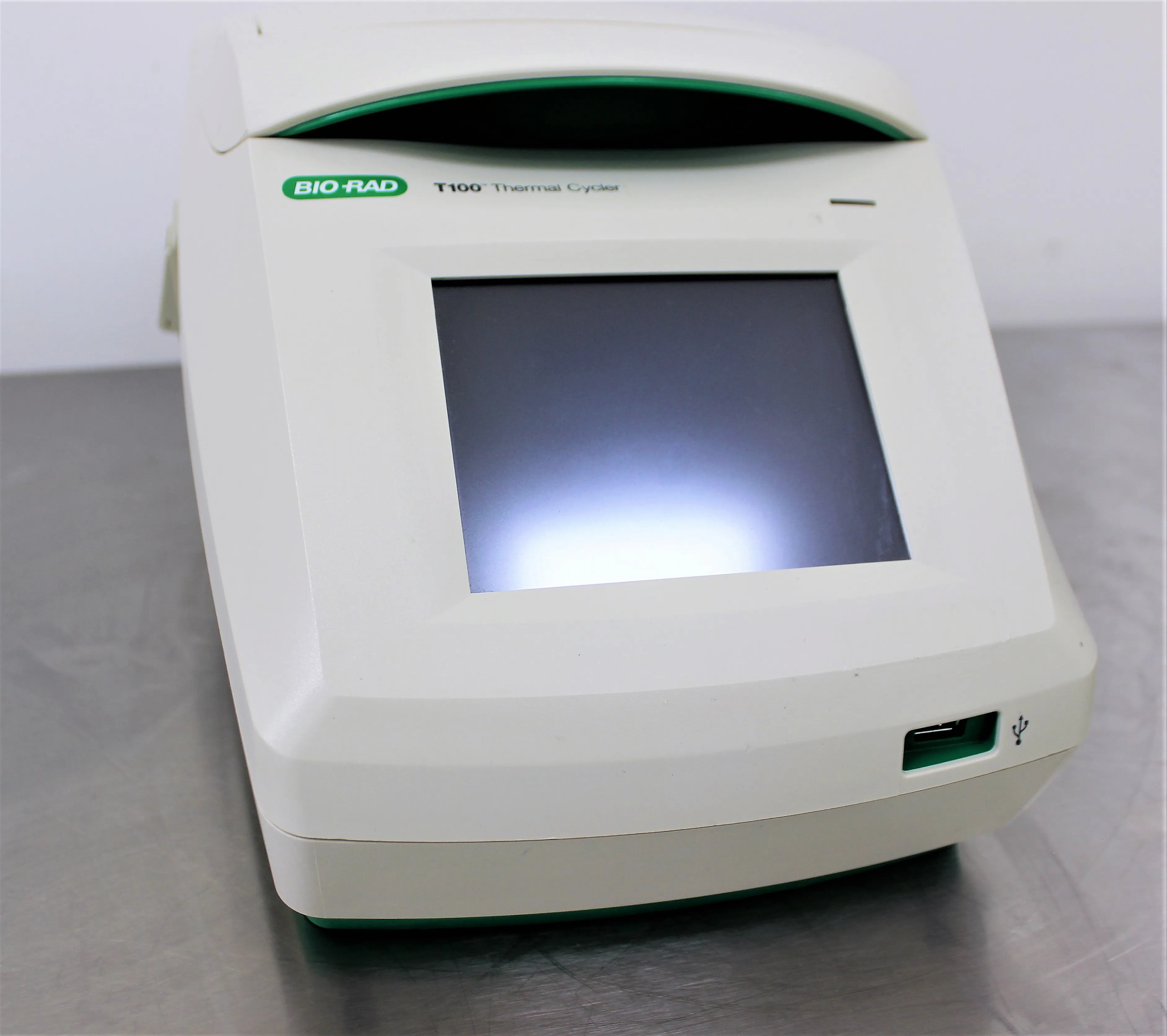 Bio Rad T100 Thermal Cycler PCR Molecular Biology