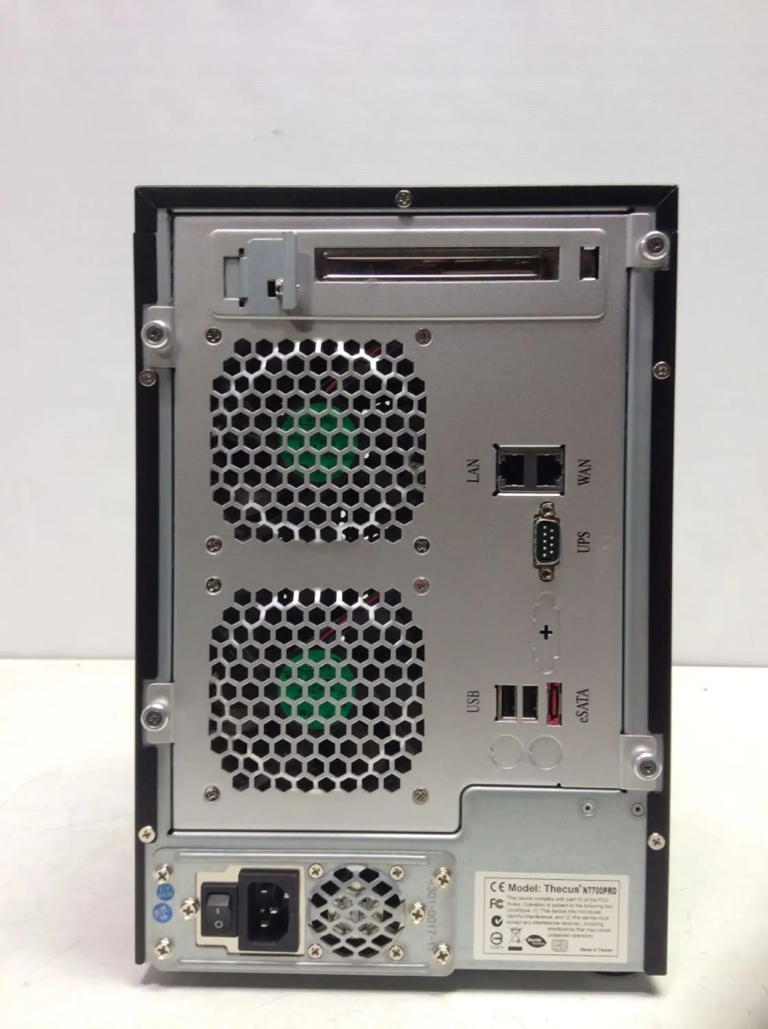 Thecus N7700 PRO 7-Bay Power Storage Server