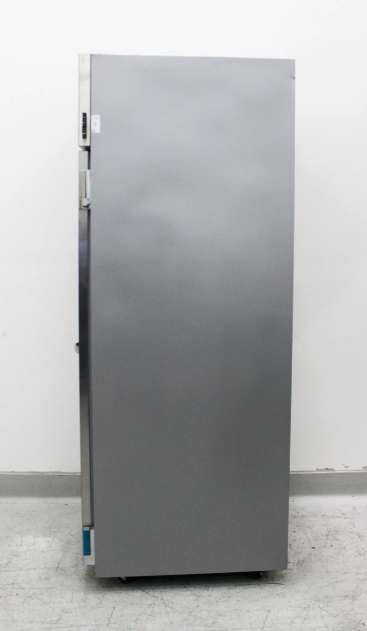 Thermo Scientific MF25SS-SAEE-TS General Purpose Lab Freezer 24 cu ft