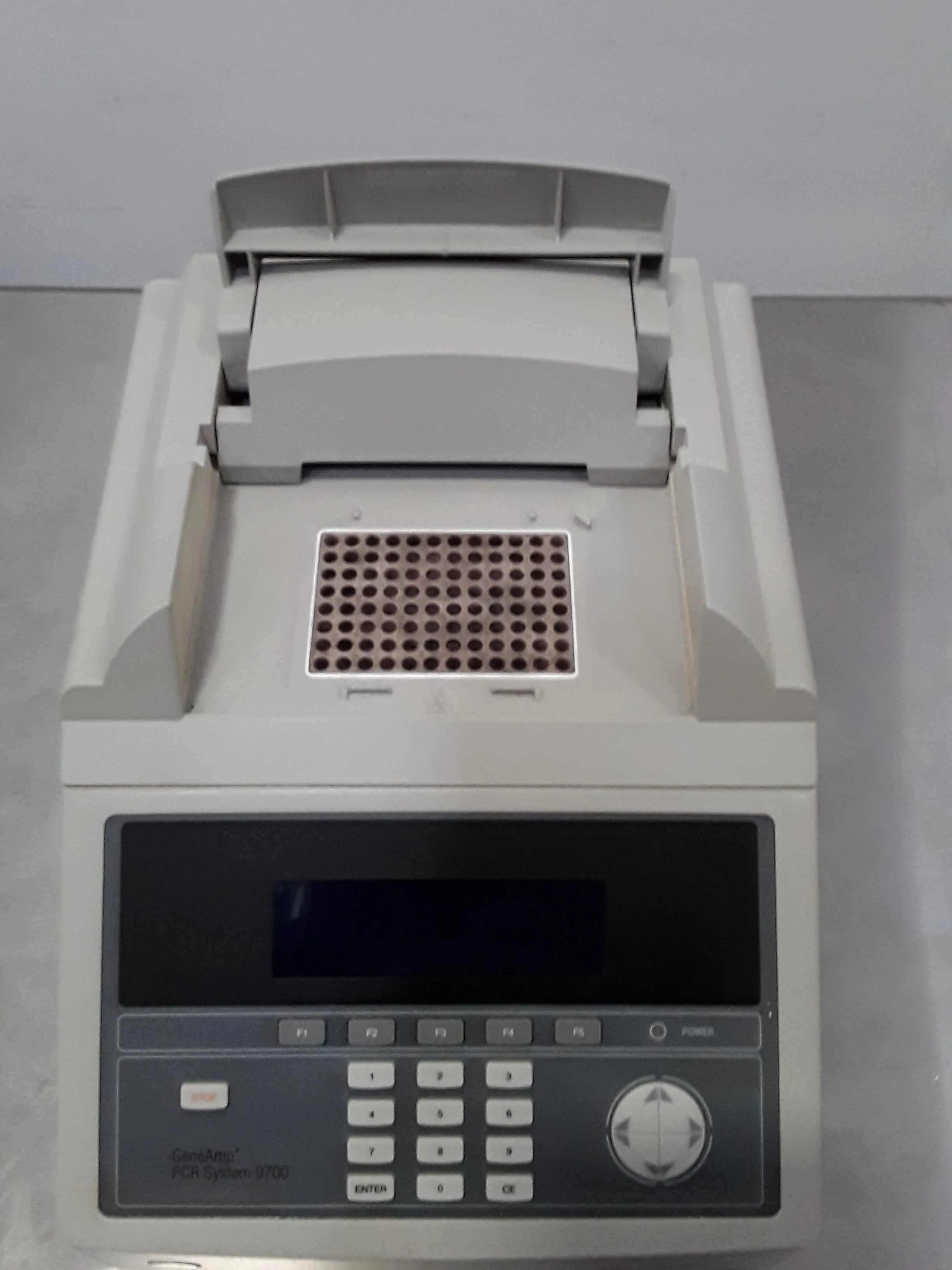 Applied Biosystems 9700 PCR Thermal Cycler