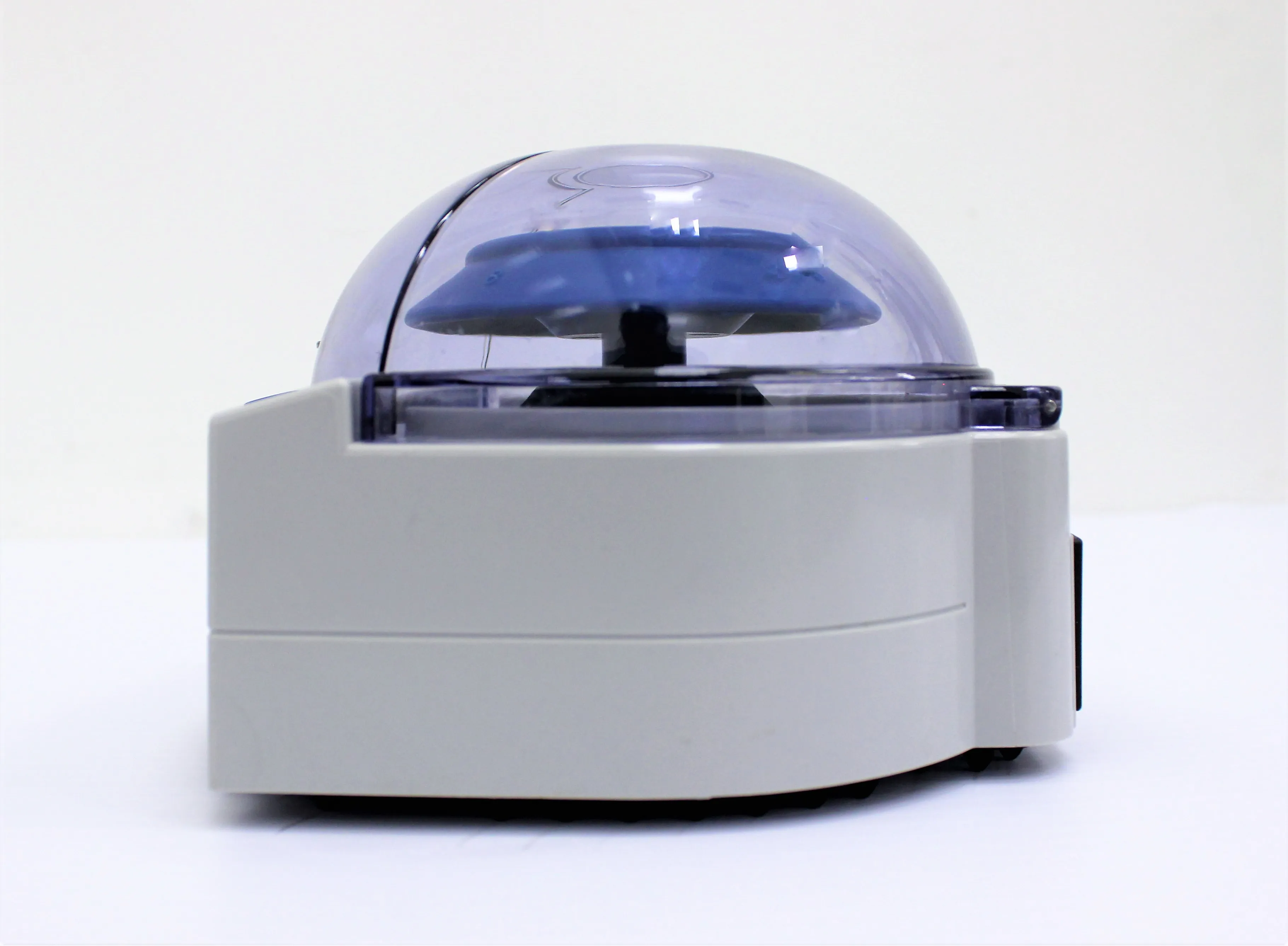 VWR Galaxy Mini Centrifuge C1413 - Used Lab Equipment