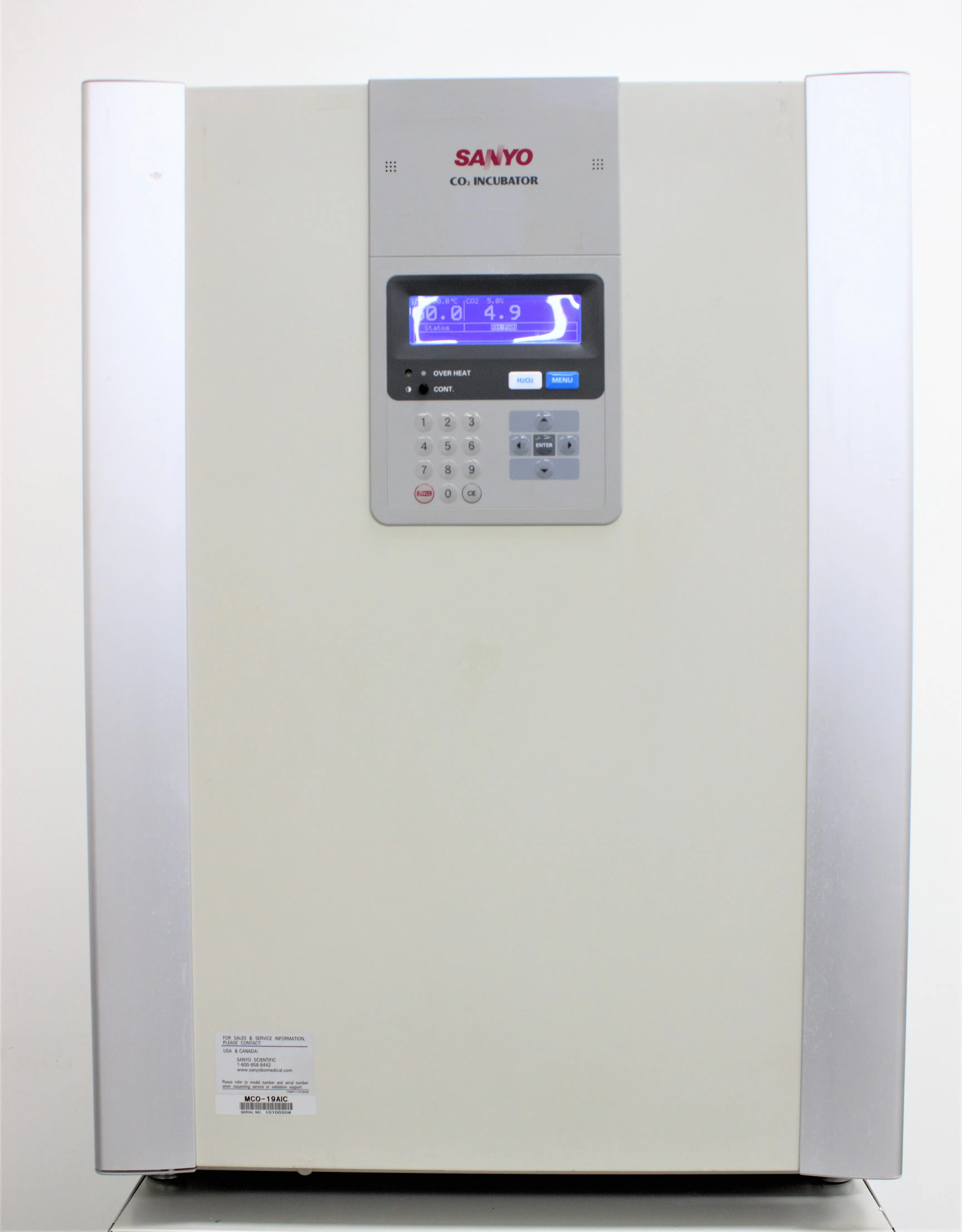 Sanyo MCO-19AIC(UV) CO2 Incubator 170L Used, Very Good Condition