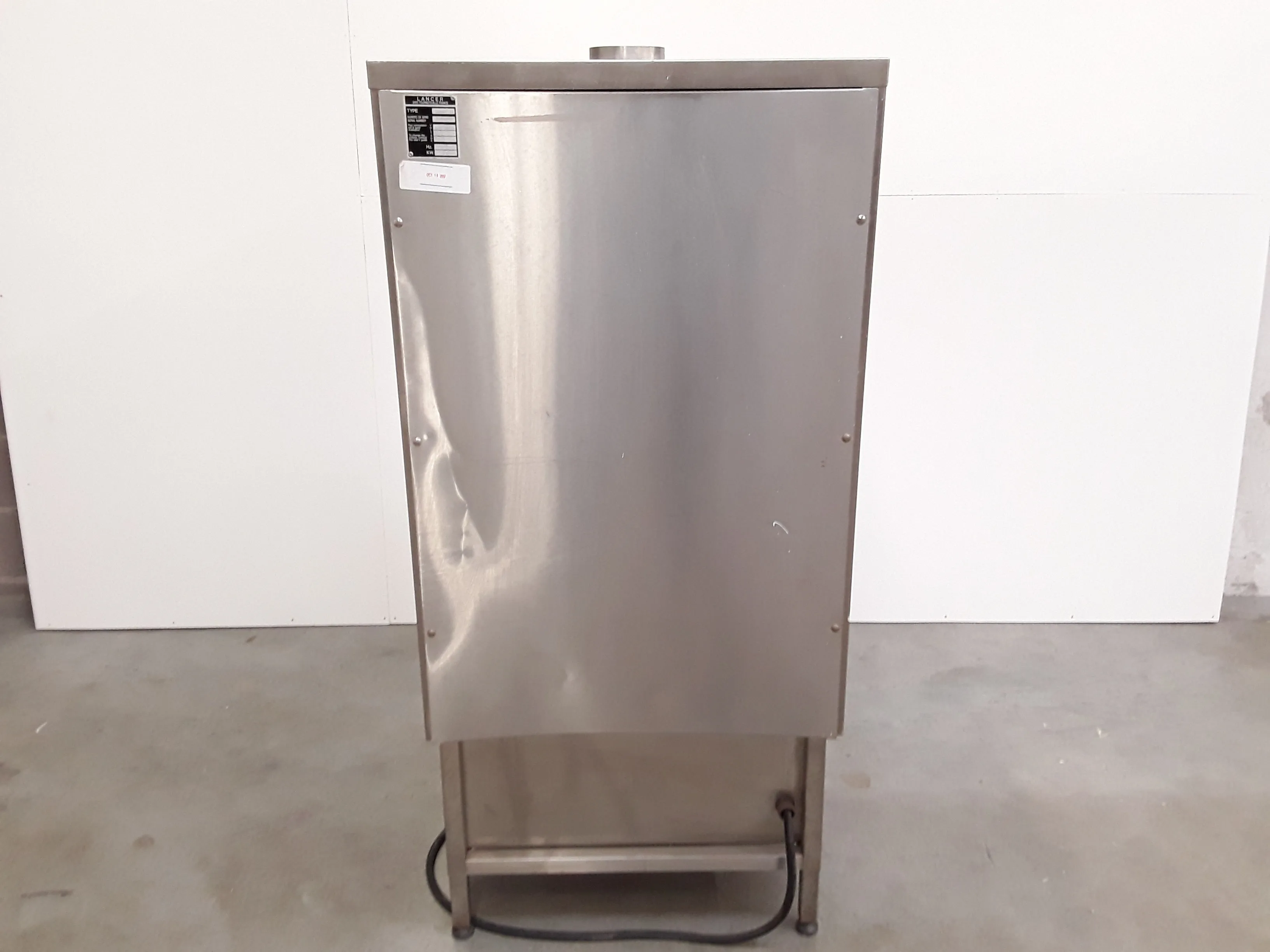 Lancer Labsec 1300 Free standing Glassware Dryer