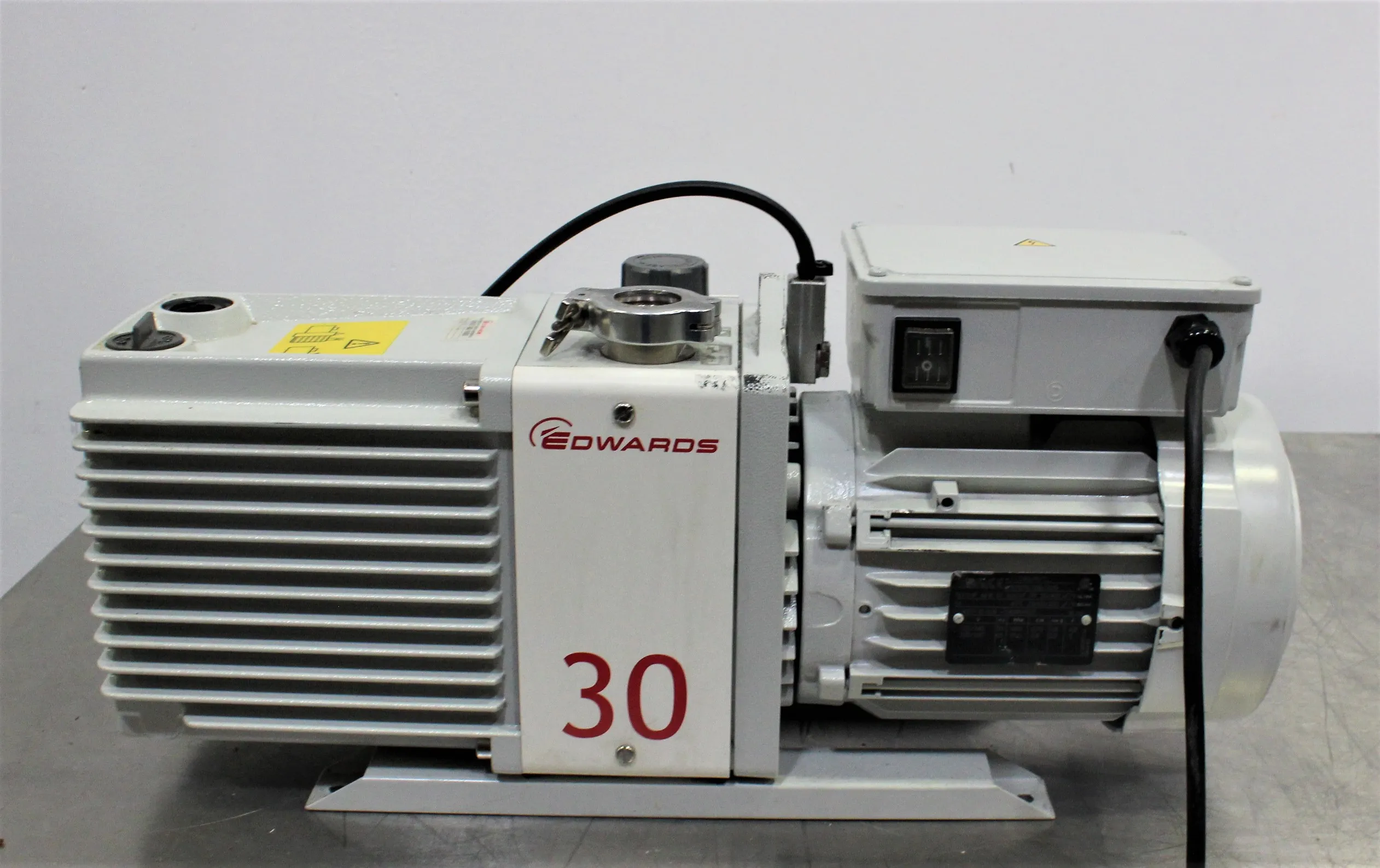 Edwards E2M30 Dual-Mode High Vacuum and High Throughput Vacuum Pump RV3