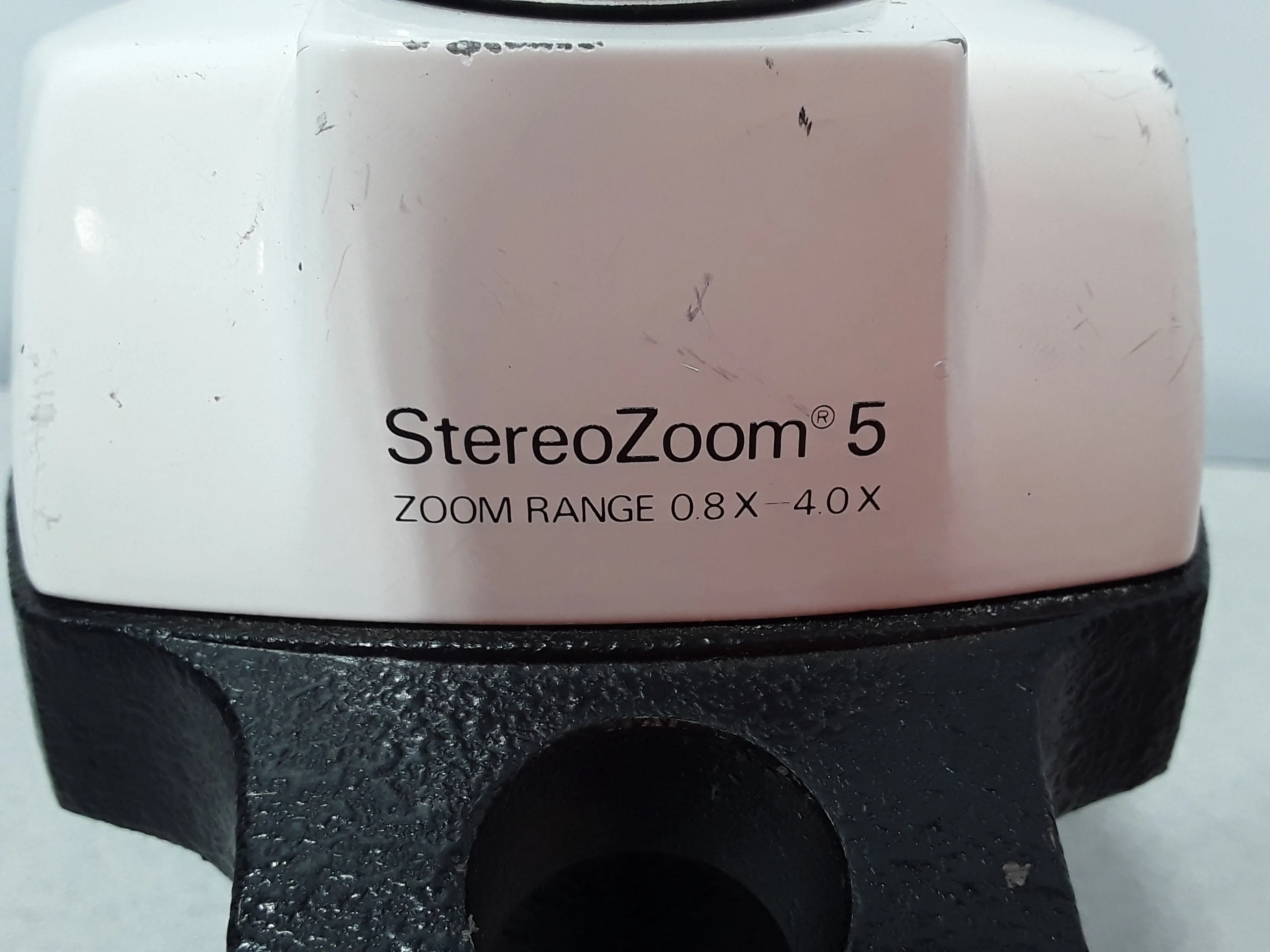 Bausch & Lomb Stereo Zoom 5 (Zoom Range x 0.8-4.0) Microscope