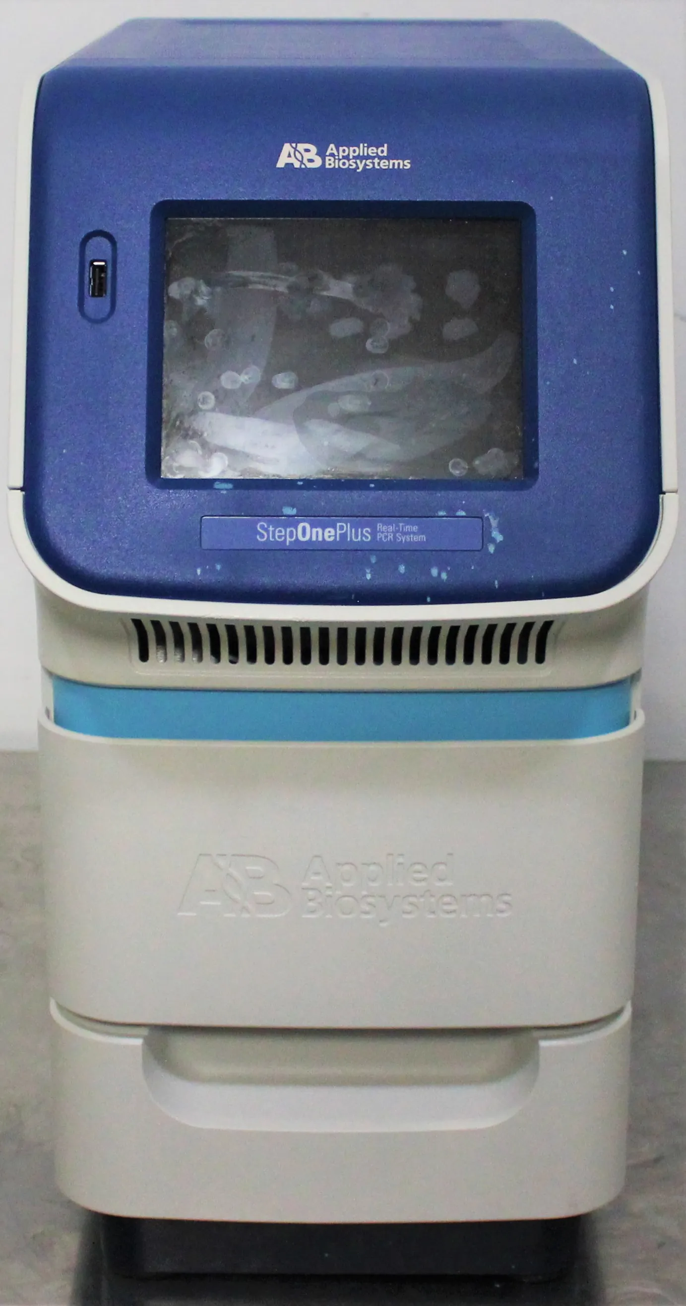 Applied Biosystems 4376592 Real-Time PCR System with LED-based 4-Color Optical Recording