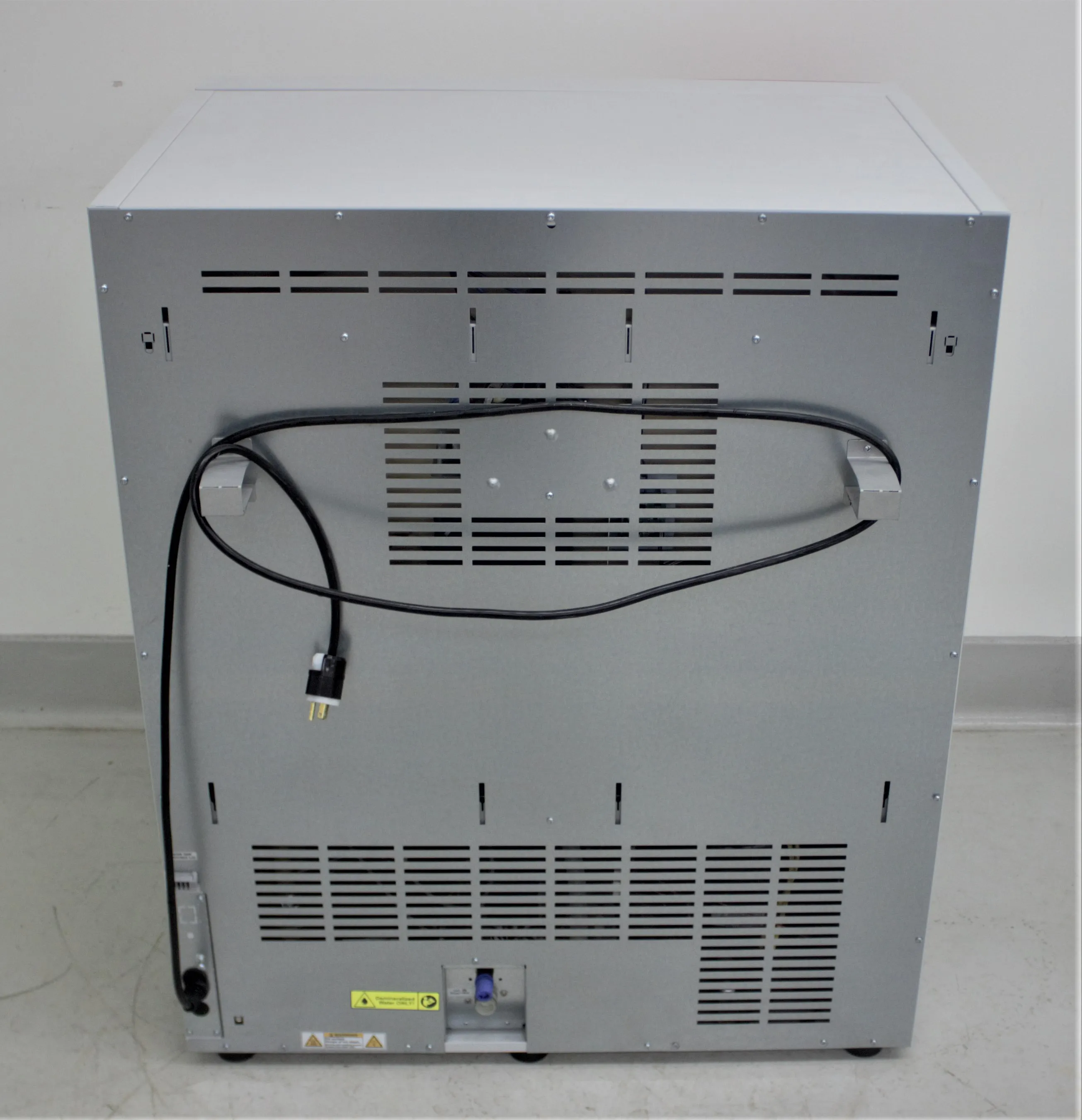 Binder KBF 115-UL Humidity Incubator