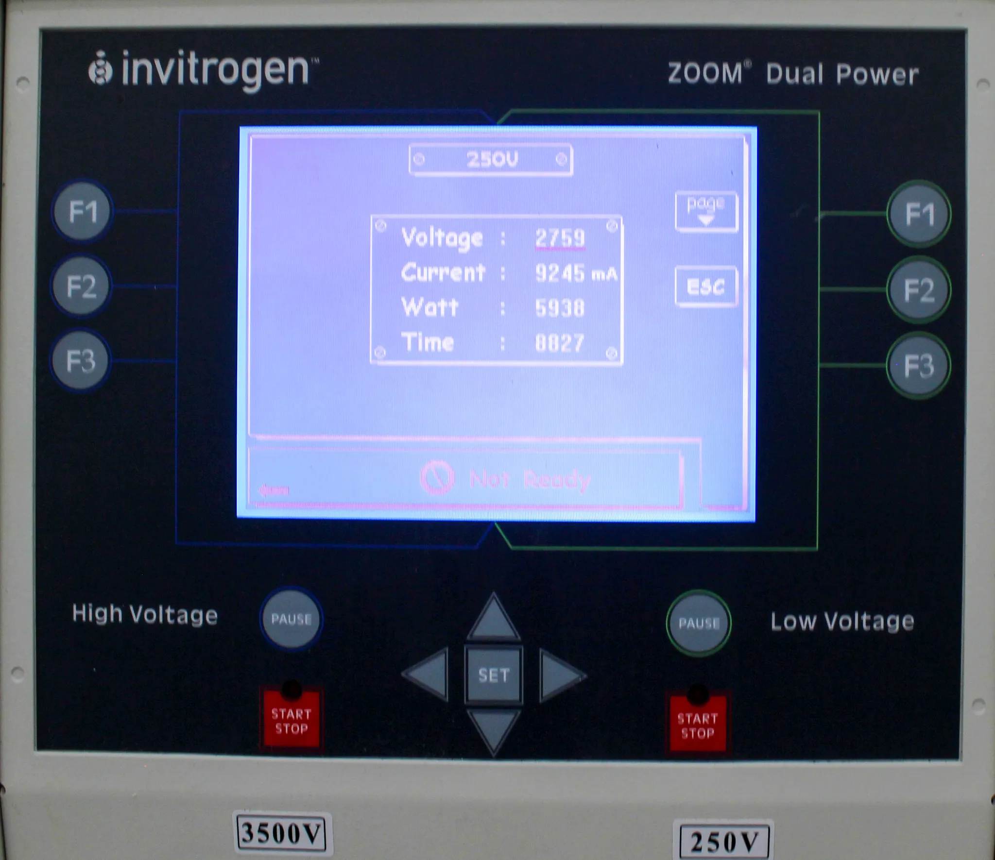 Invitrogen ZP10001 Zoom Dual Power Supply for Electrophoresis - Used Laboratory Equipment