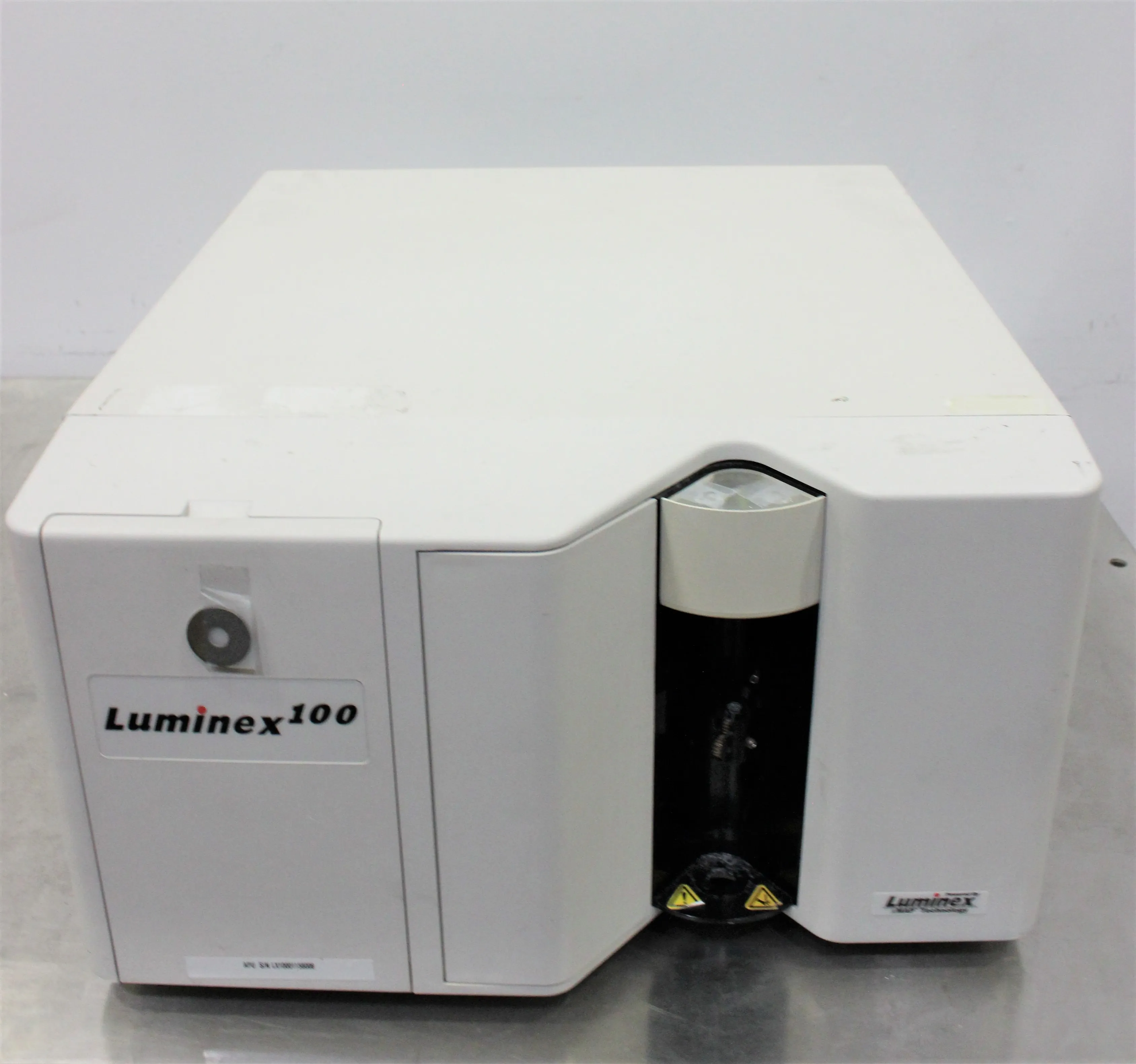 Luminex Corporation Luminex 100 Liquid Array Analyzer