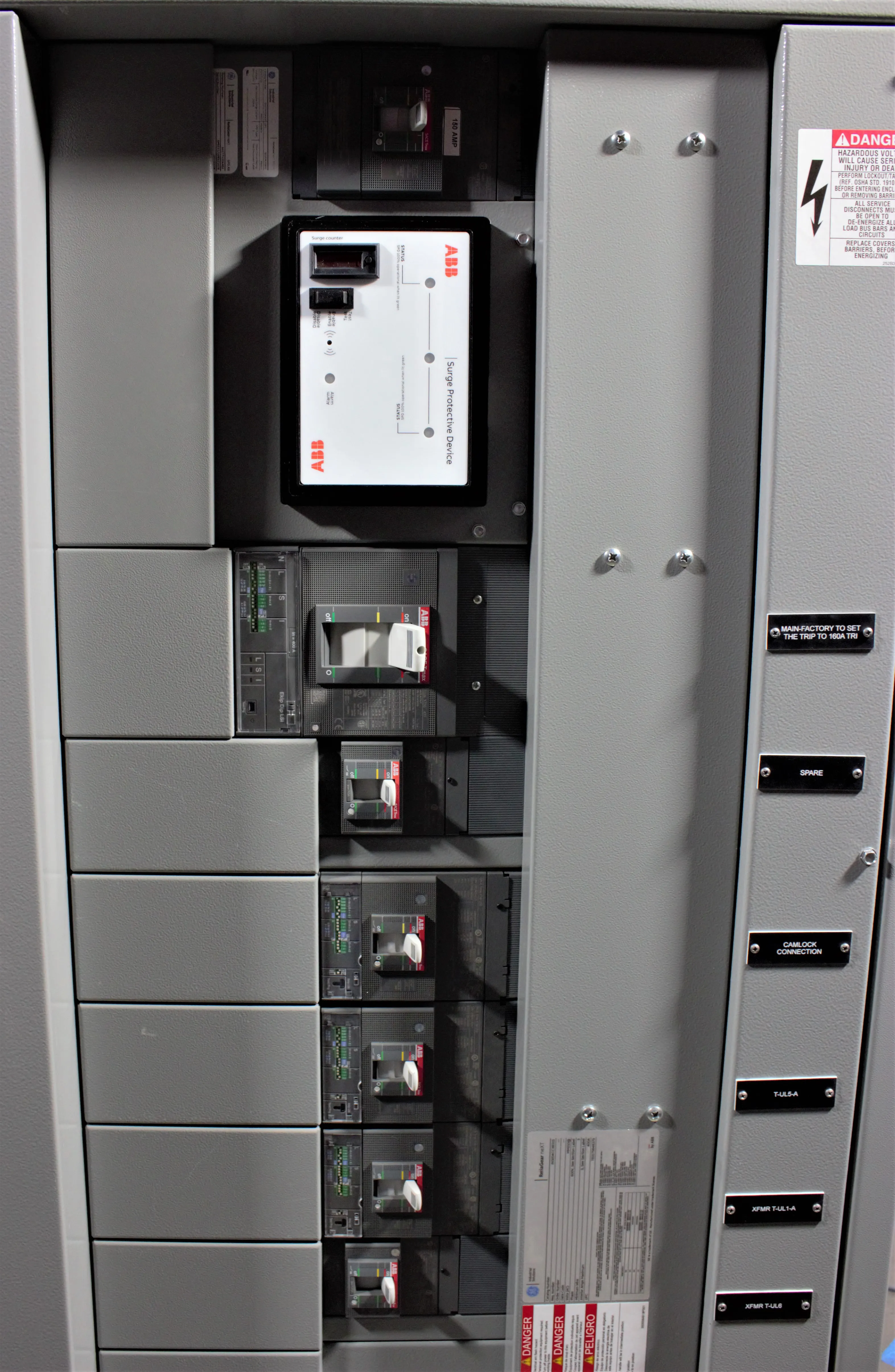 ABB ReliaGear neXT 600V SwitchBoard Panel 