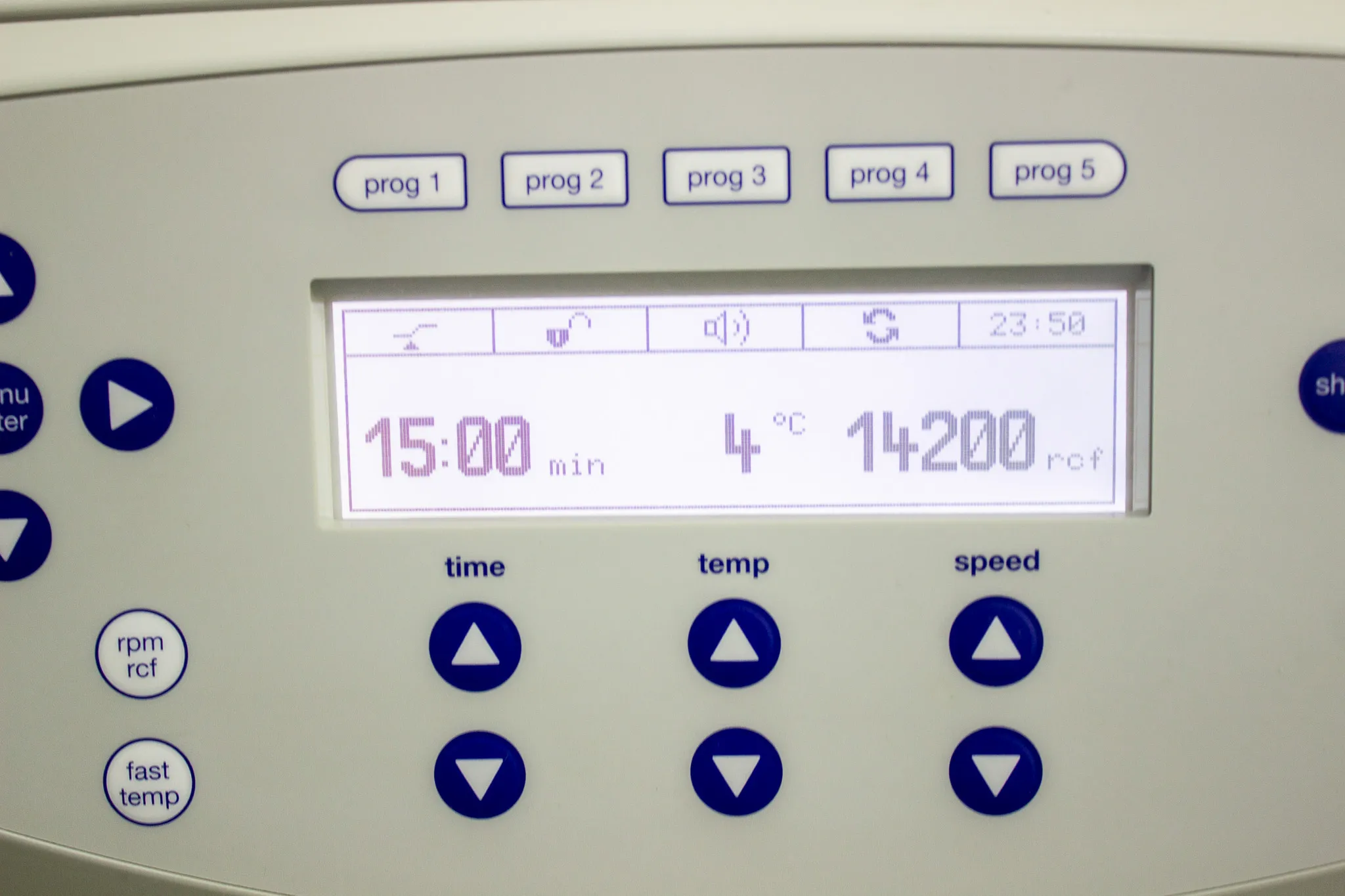 Eppendorf High Speed Refrigerated Benchtop Centrifuge Model 5430 R