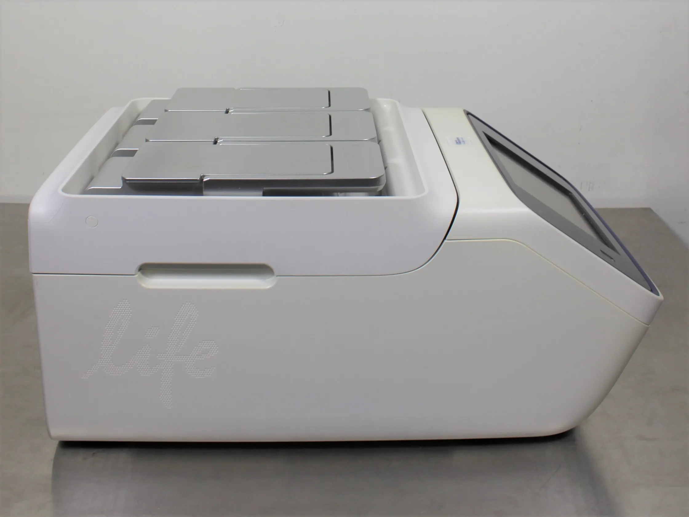 Applied Biosystems ProFlex A24812 Real Time PCR System