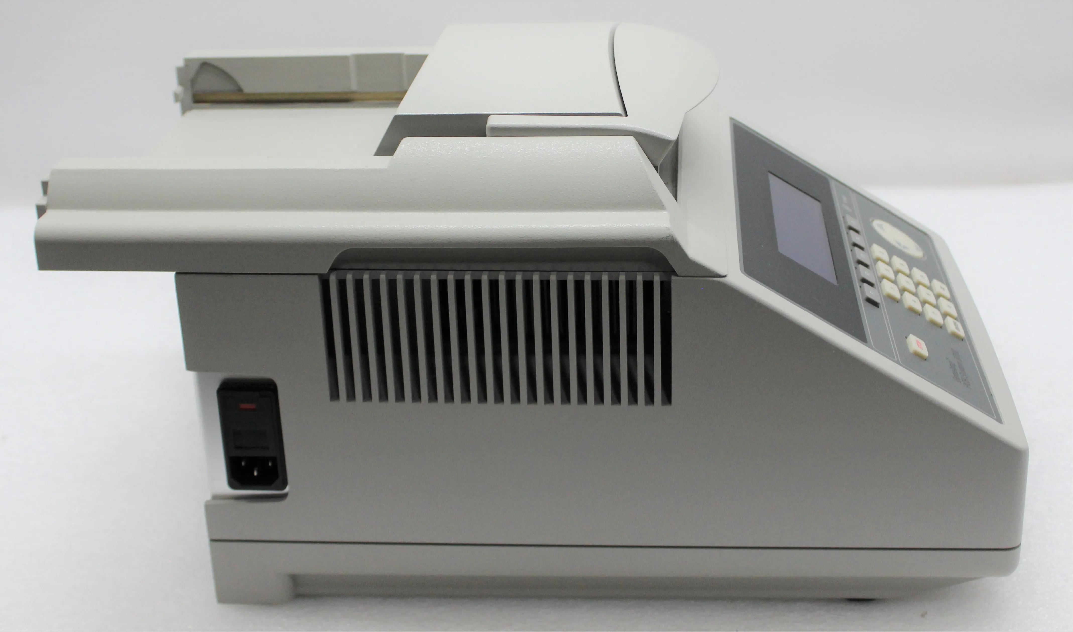 Applied Biosystems 9700 PCR Thermal Cycler - N8050200