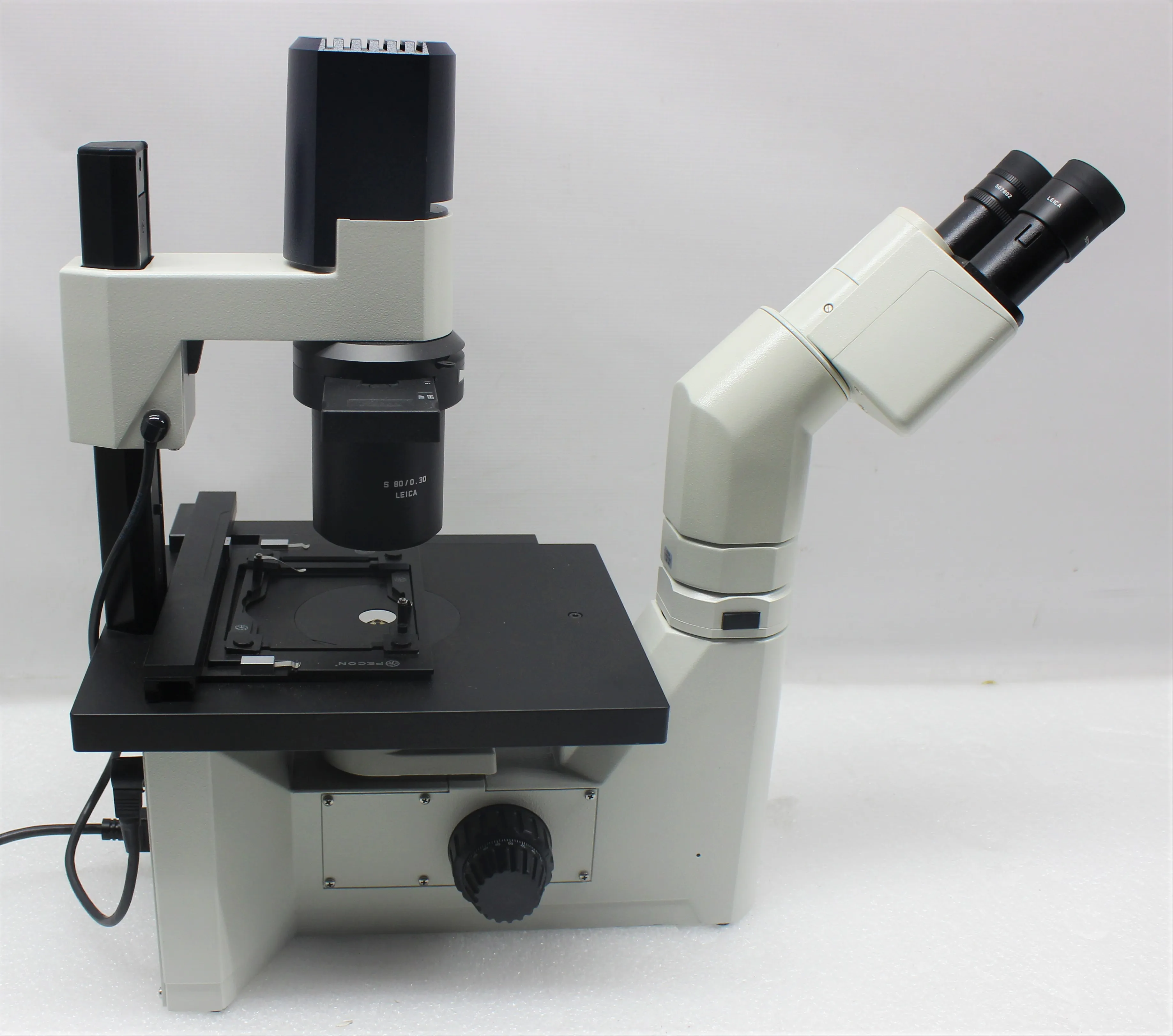 LEICA DM IL LED 11 521266 Microscope