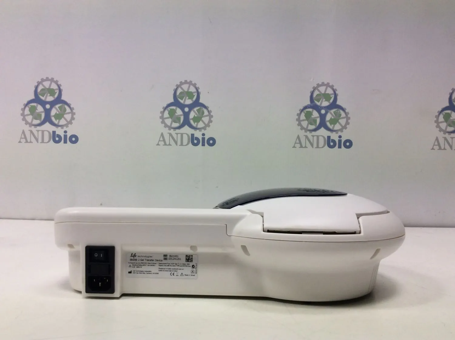 Life Technologies iBlot 2 Gel Transfer Device