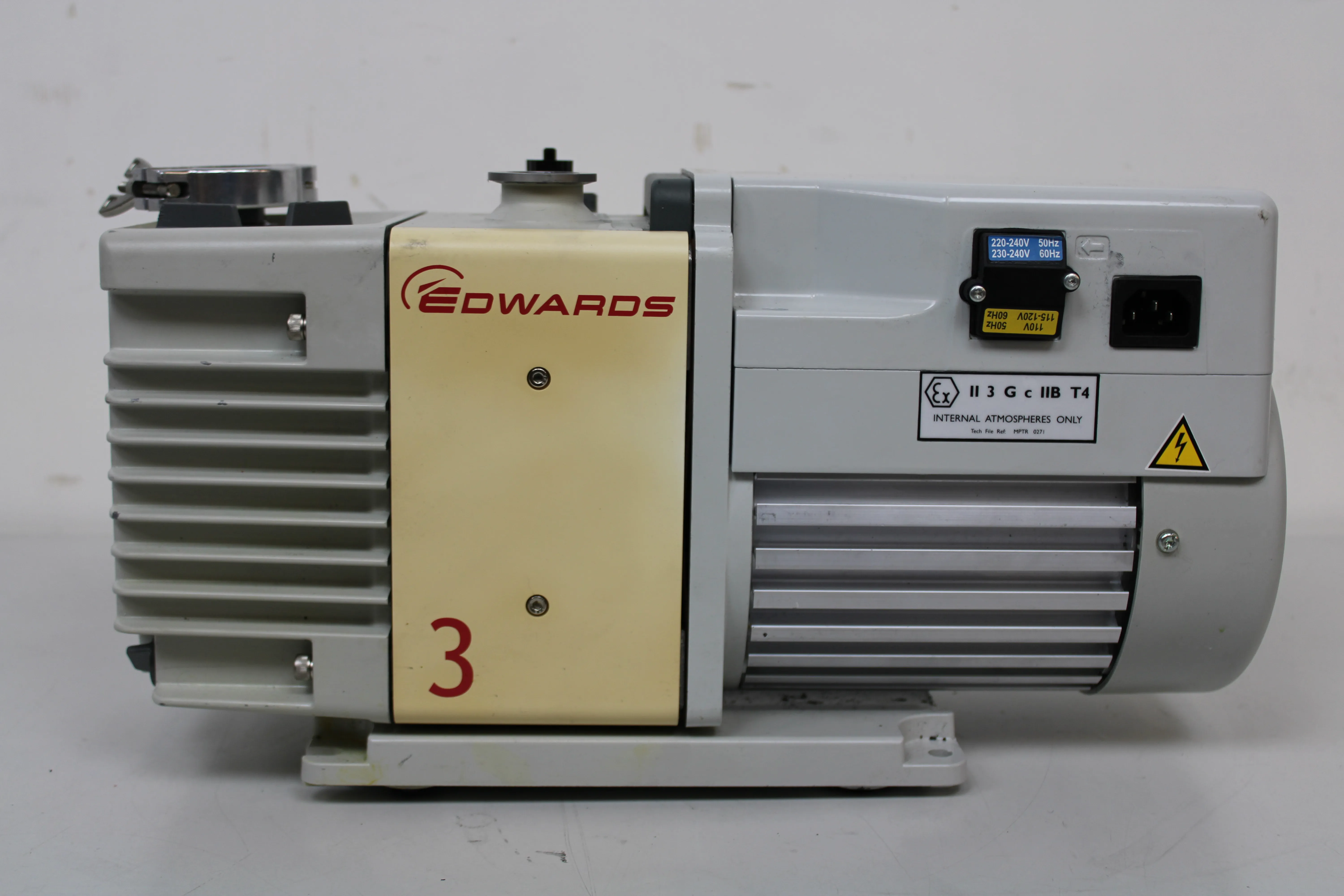 Edwards RV3 Vacuum Pump 120V/220V 50Hz/60Hz Working VG (Very Good) Condition 119490492