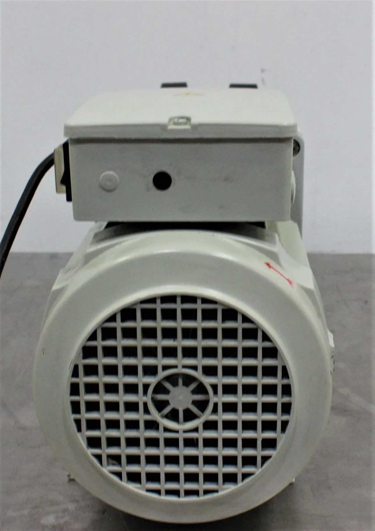 Edwards 30 Vacuum Pump E2M30