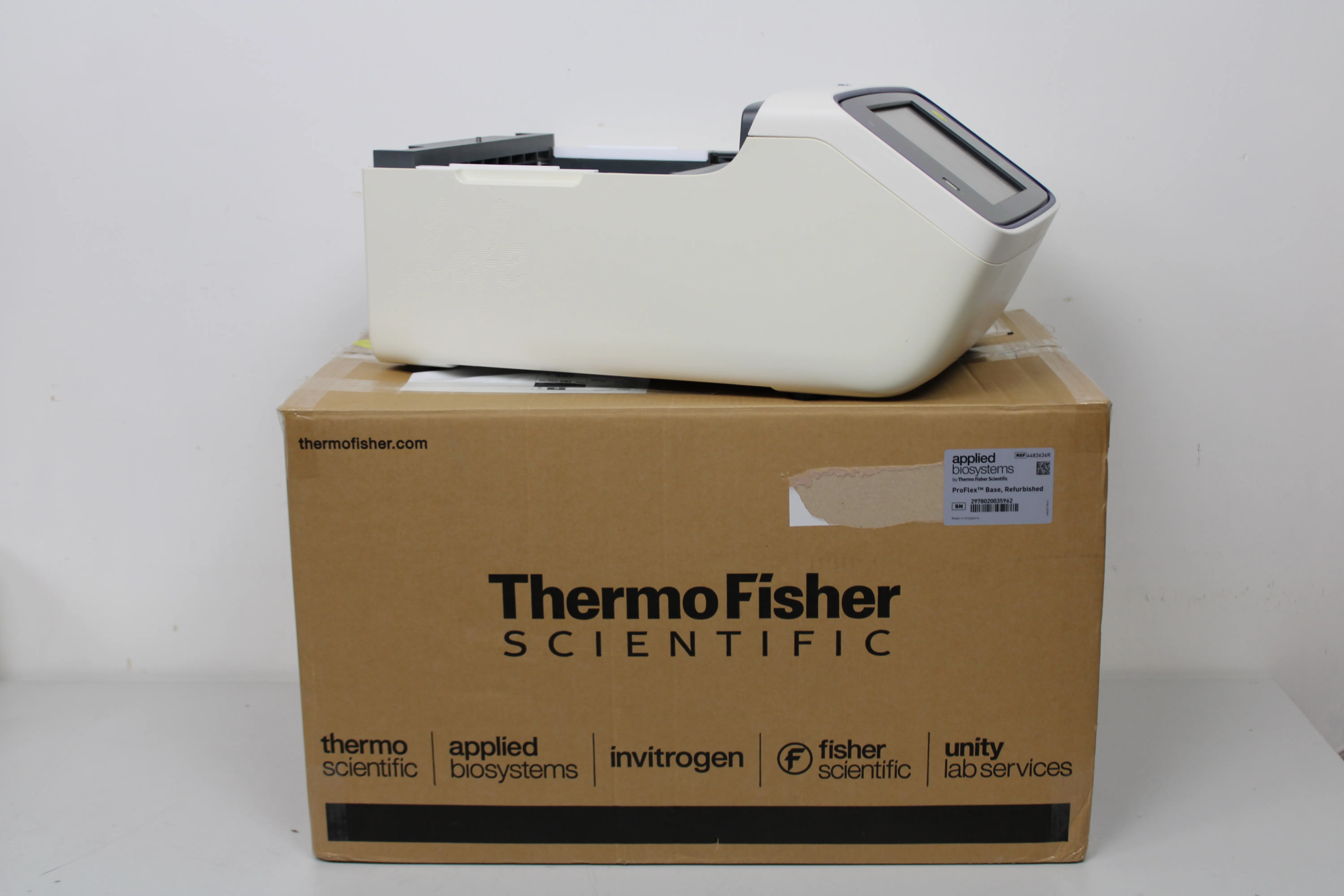 Used Applied Biosystems ProFlex PCR Thermal Cycler System 230V 50-60Hz Model: 4483636 - 297809826