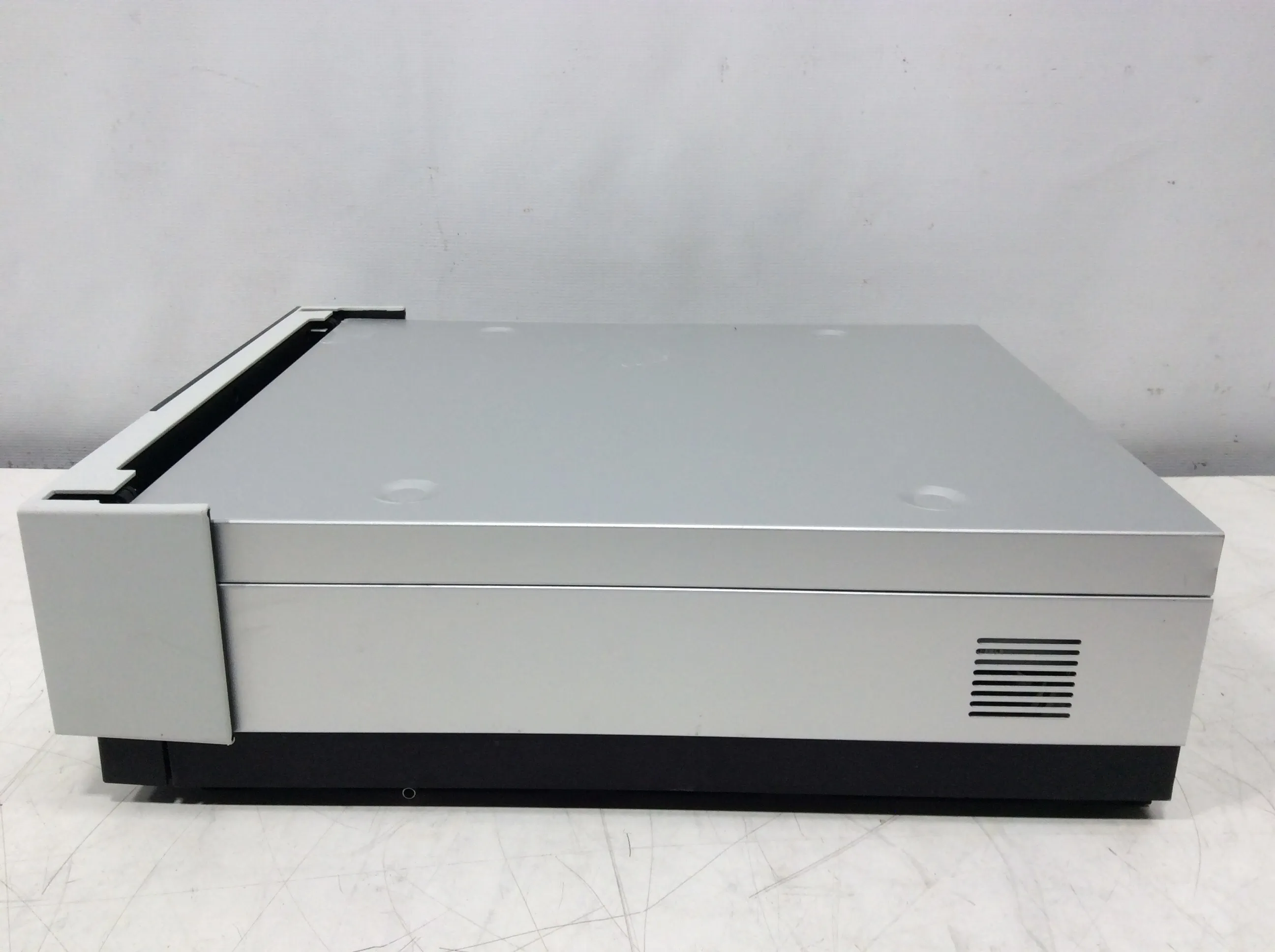 Thermo Scientific Dionex UltiMate 3000 RS Pump UHPLC Focused 5040.0047