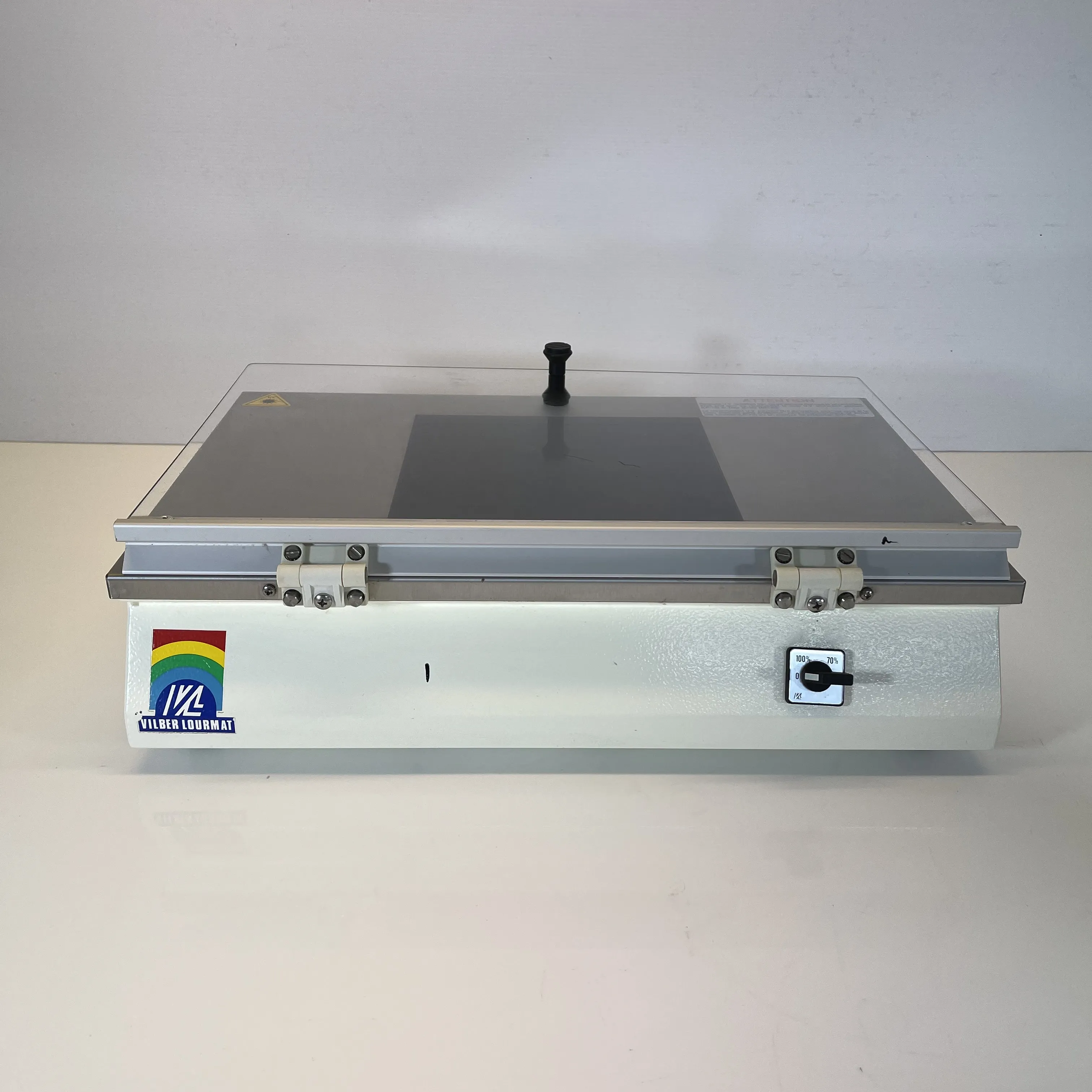 Vilber Lourmat TFX-20.M Ultra Violet Radiation Transilluminator with Optimum Interferential Filter