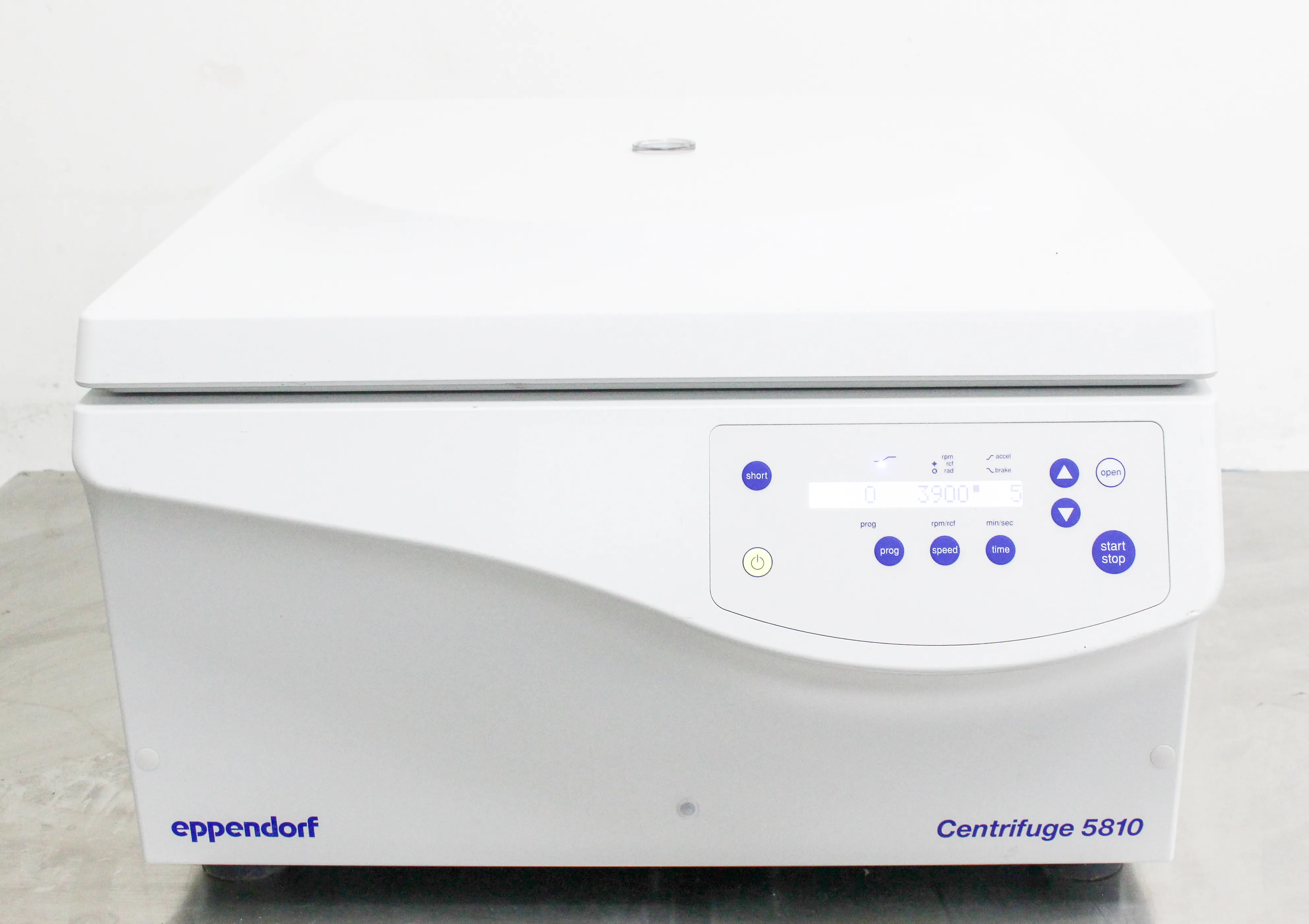 Eppendorf Benchtop Centrifuge 5810