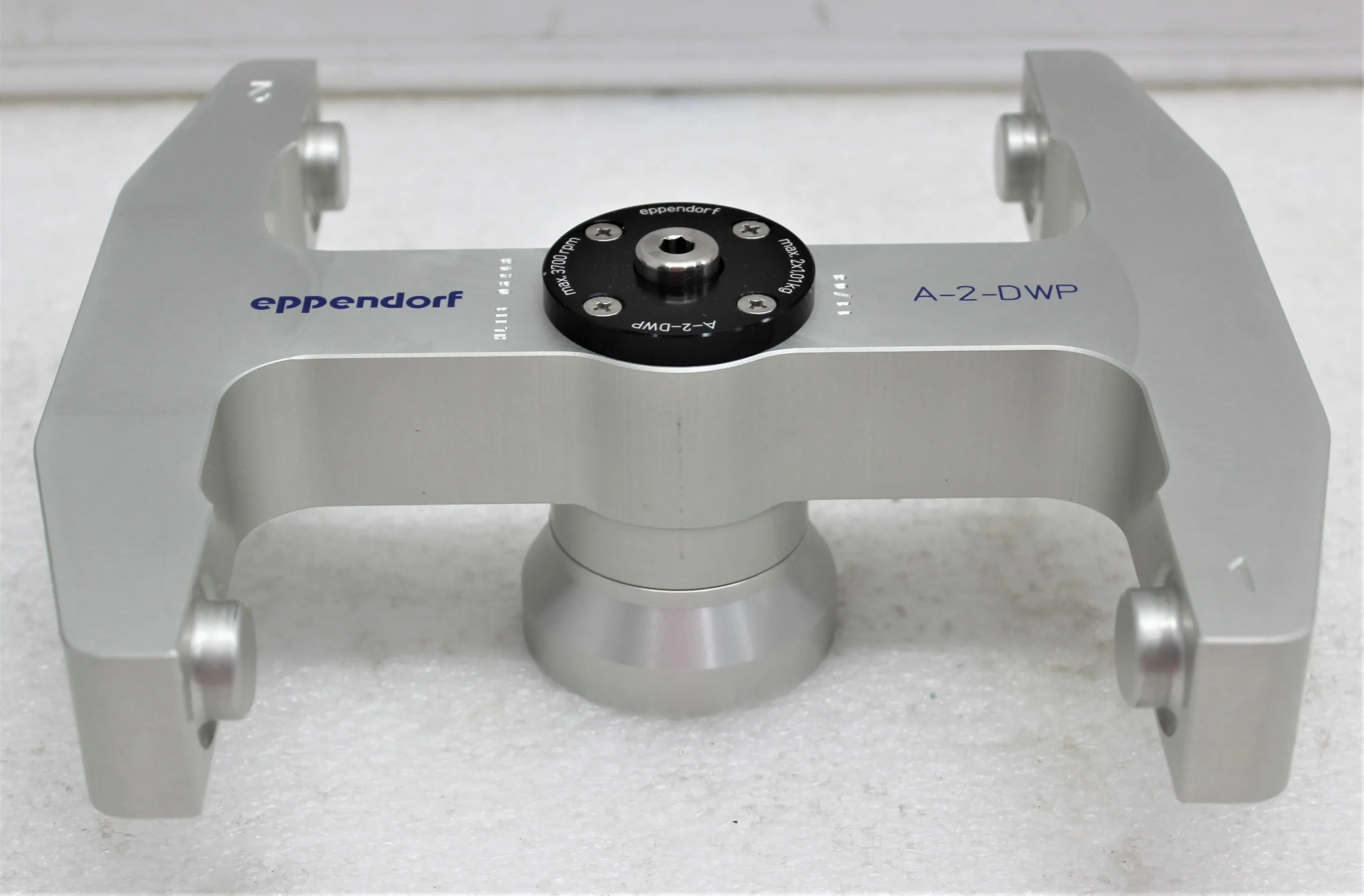 Eppendorf A-2-DWP Microplate Rotor & Buckets