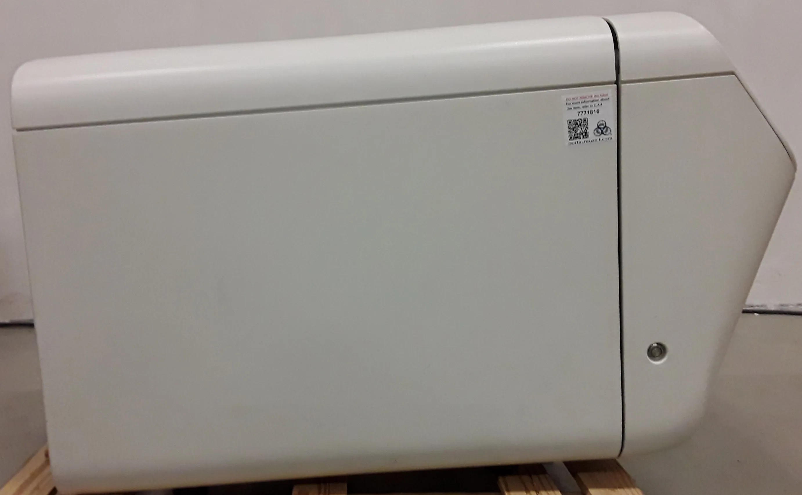 Thermo Scientific Ion Torent S5 XL Sequencer