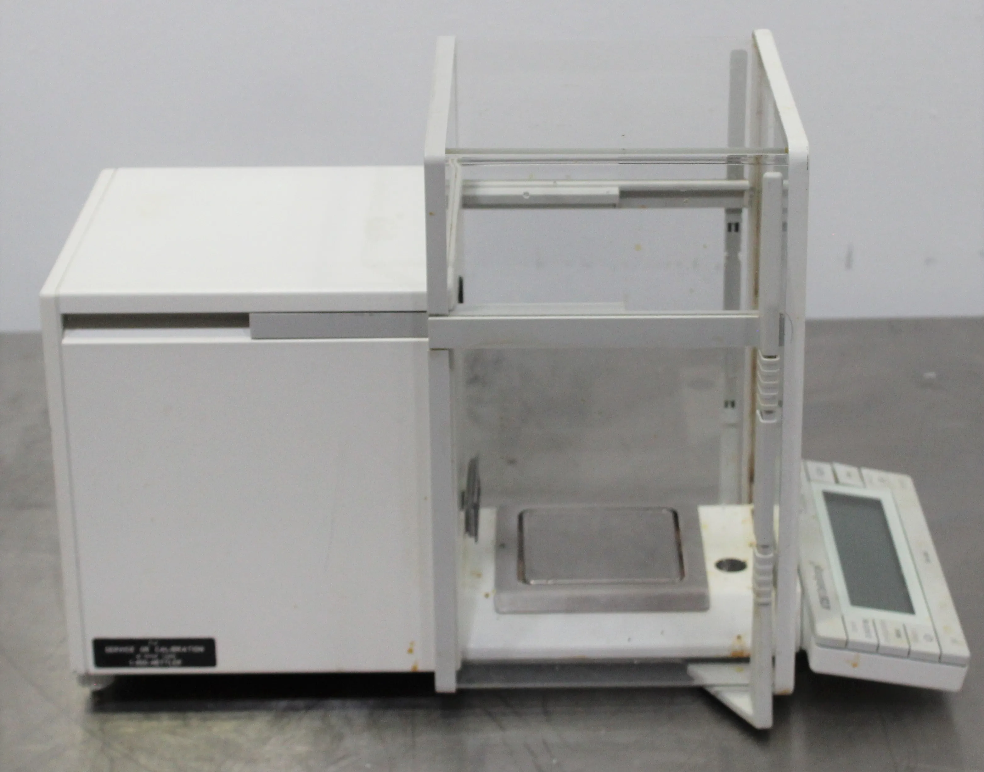 Mettler-Toledo AT261 Analytical Balance