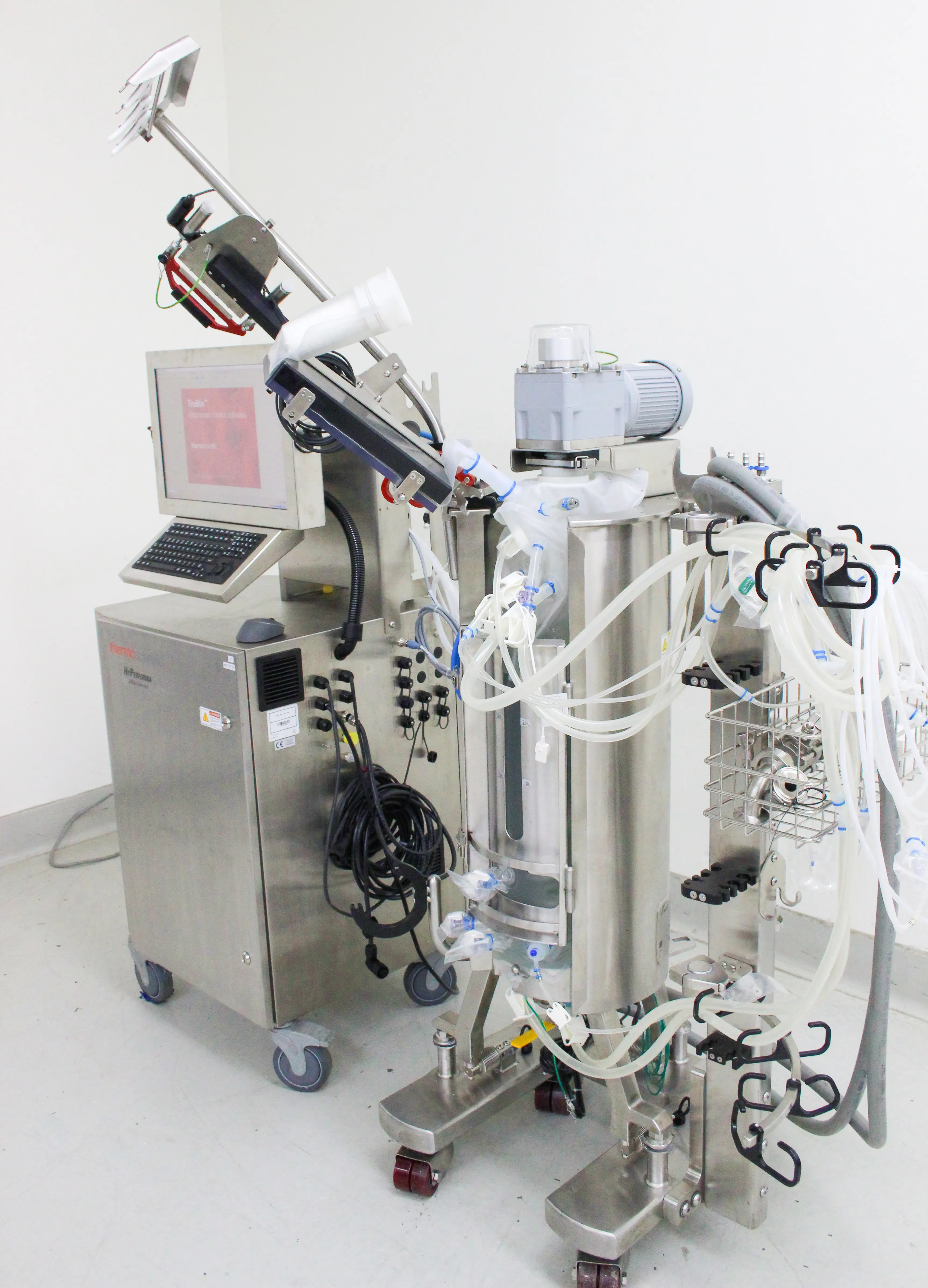 Thermo Scientific HyPerforma G3Lite Bioreactor Controller w/ 30L Single Use Fermentor (SUF)