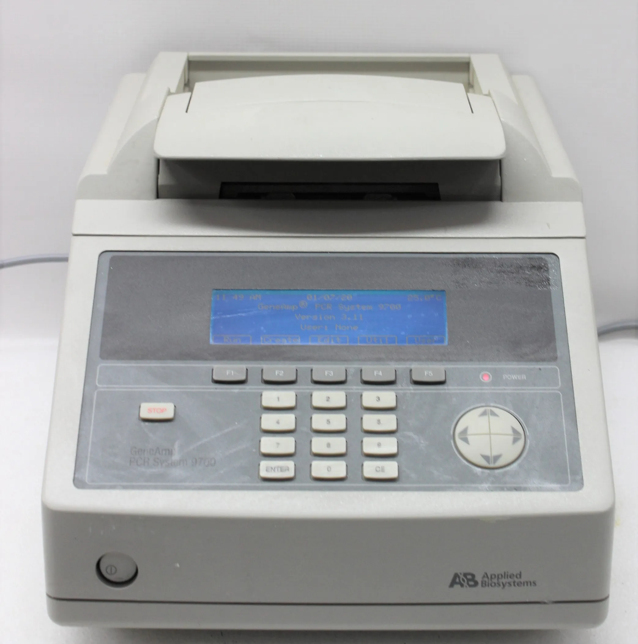 Applied Biosystems 9700 N8050200 PCR Thermal Cycler