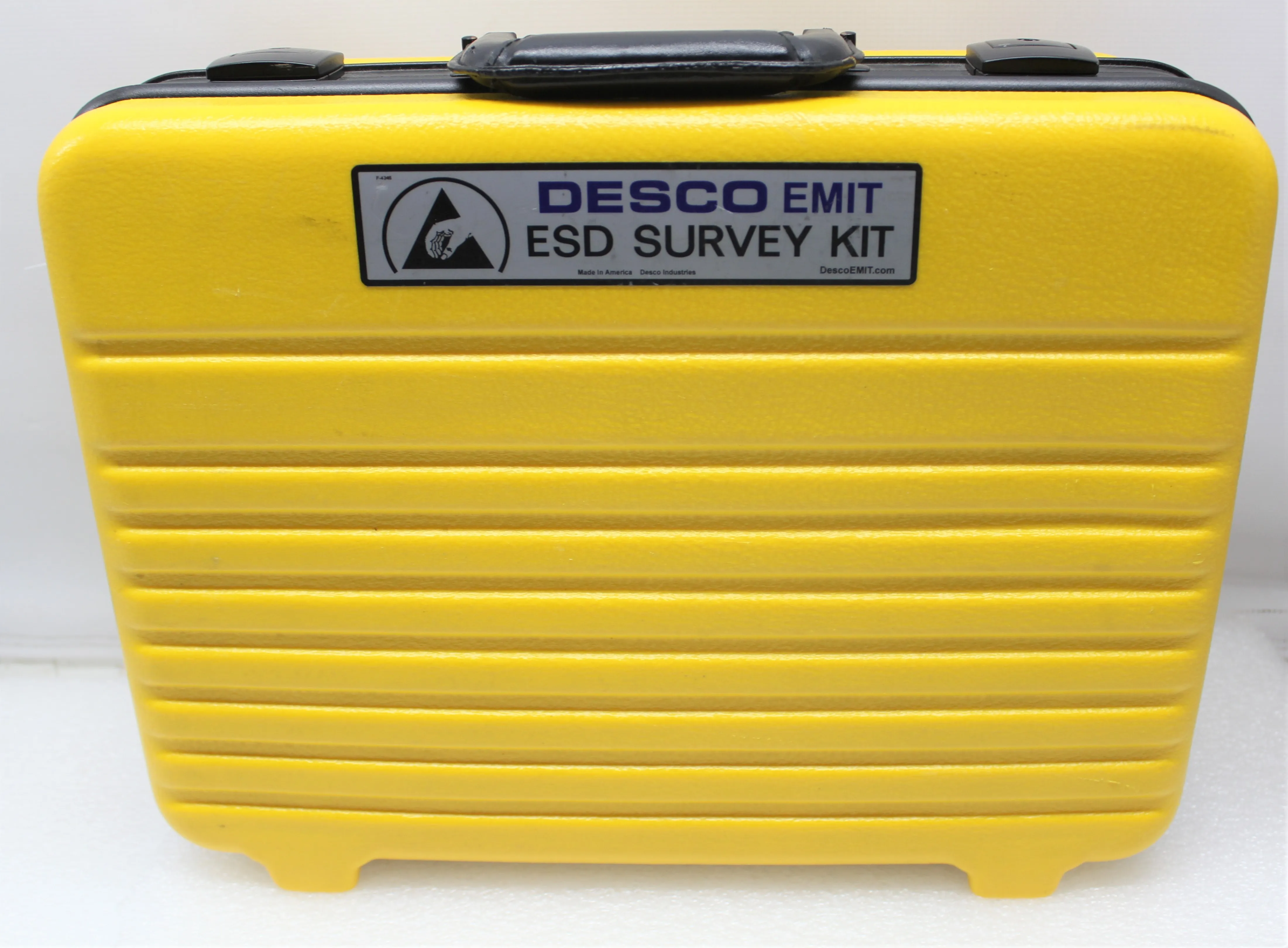 DESCO 50550 ESD Survey Kit - Used Lab and Medical Equipment