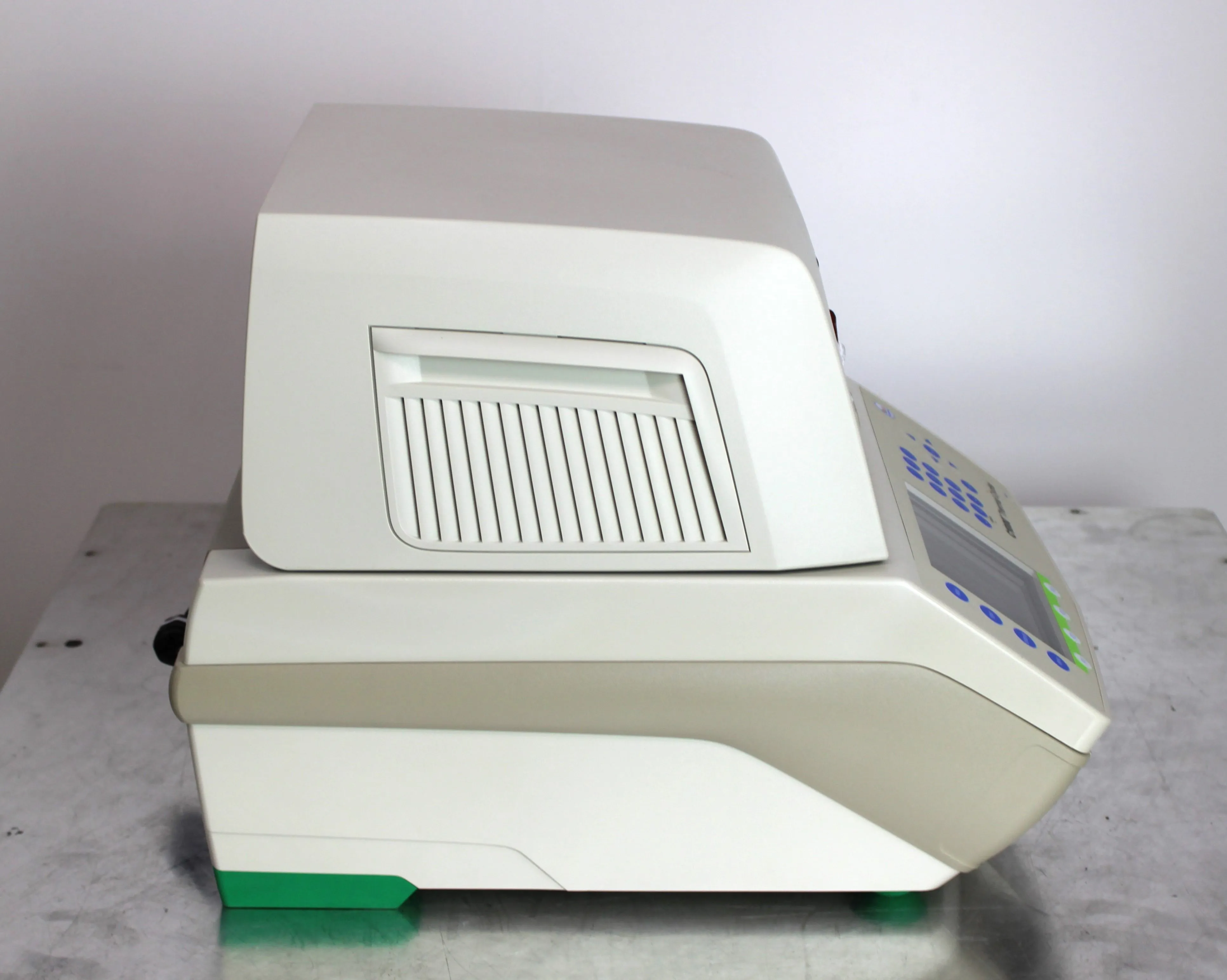 BioRad C1000 Dx Thermal Cycler 1841000-IVD with CFX96 Dx ORM 1845097-IVD