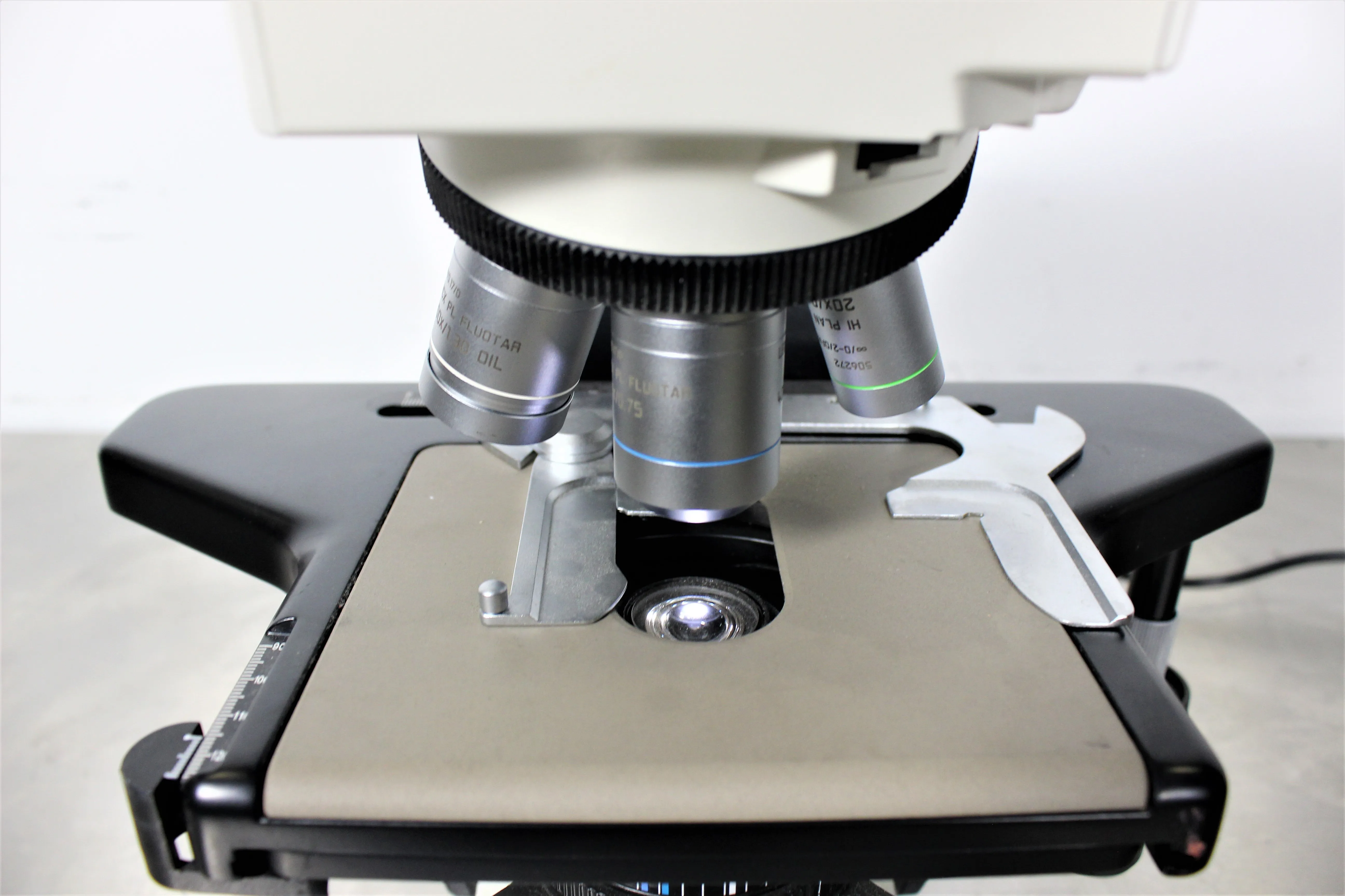 LEICA DM2000 LED Microscope - Certified for In-Vitro Diagnostics (IVD)