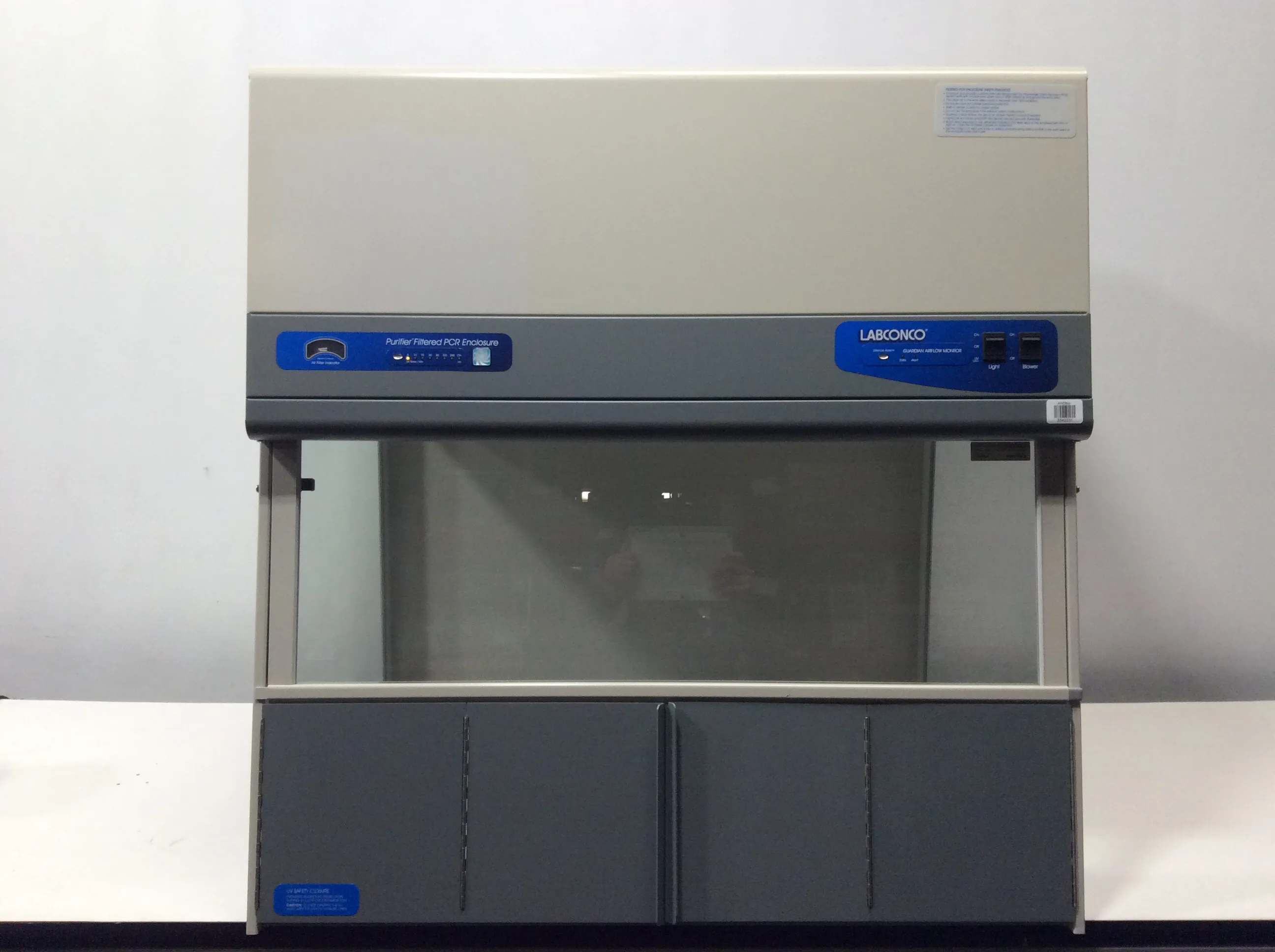 Labconco 3' Purifier Filtered PCR Enclosure with UV Light and Airflow Monitor