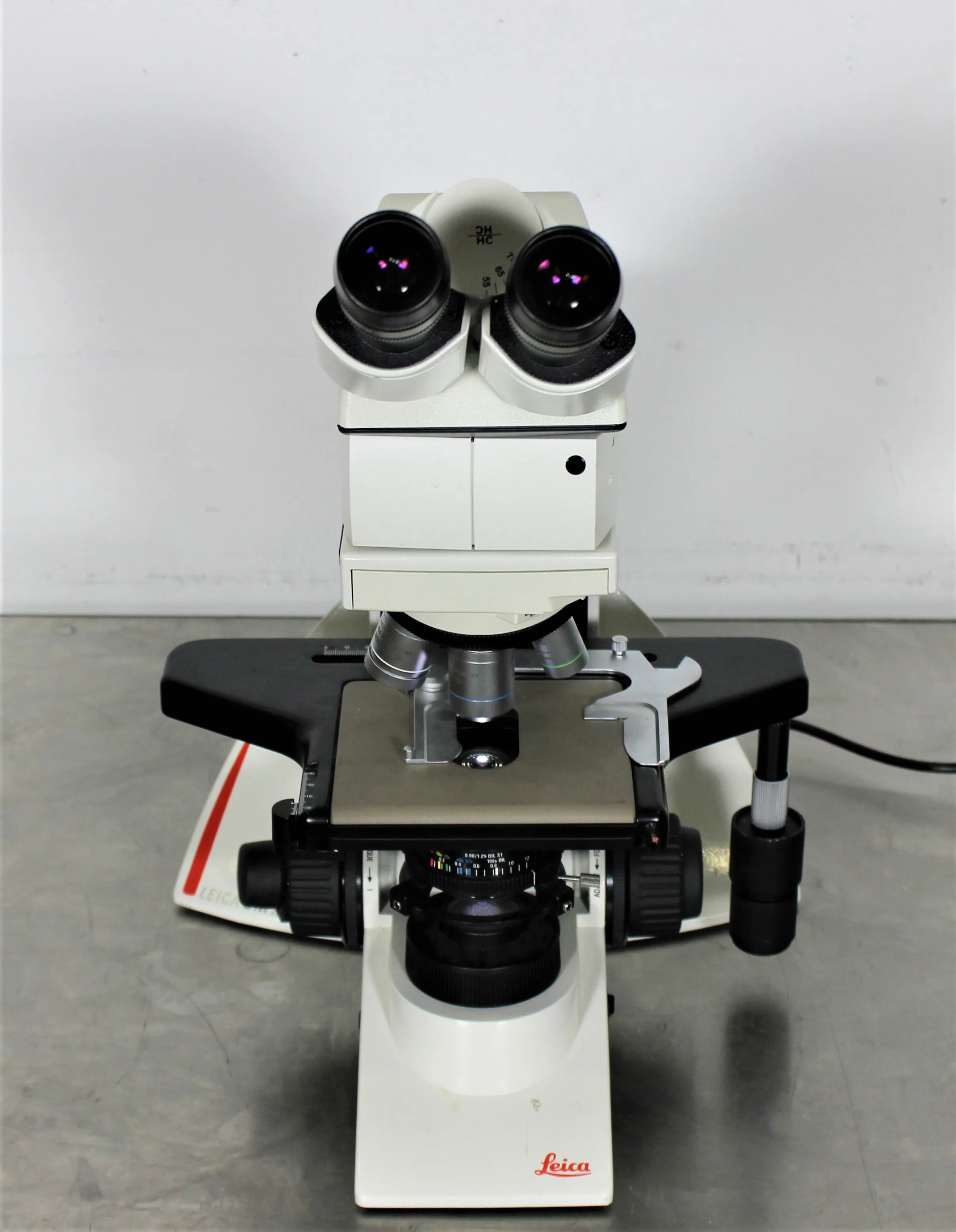 LEICA DM2000 LED Microscope - Certified for In-Vitro Diagnostics (IVD)