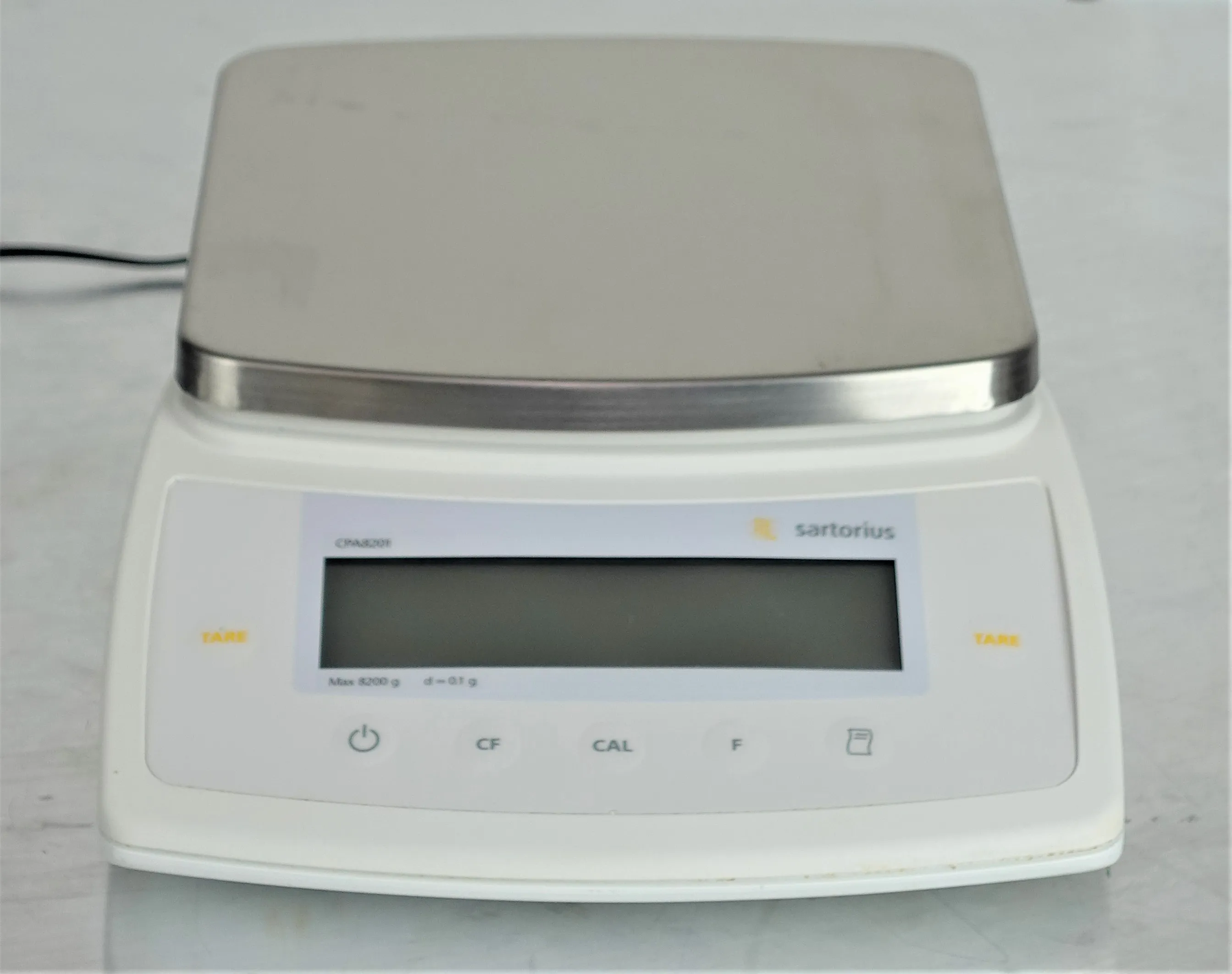 Sartorius CPA8201 Bench Scale 8200g 230V Used Lab Equipment