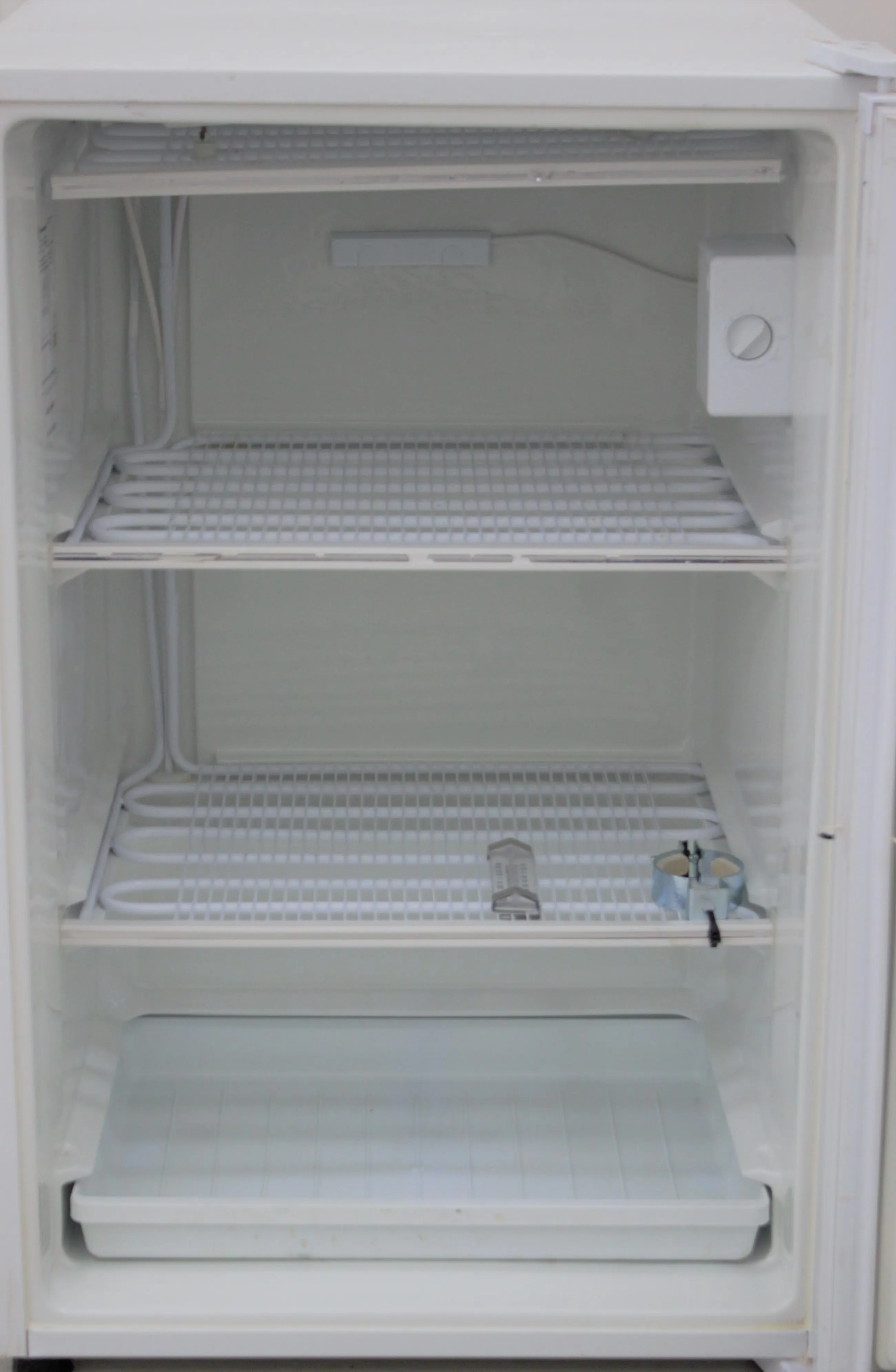 Fisher Scientific Isotemp Refrigerator - Class 2 Used Laboratory Equipment