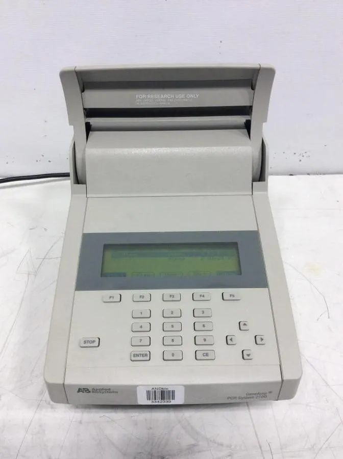 Applied Biosystems GeneAmp PCR System 2700 for Nucleic Acid Amplification