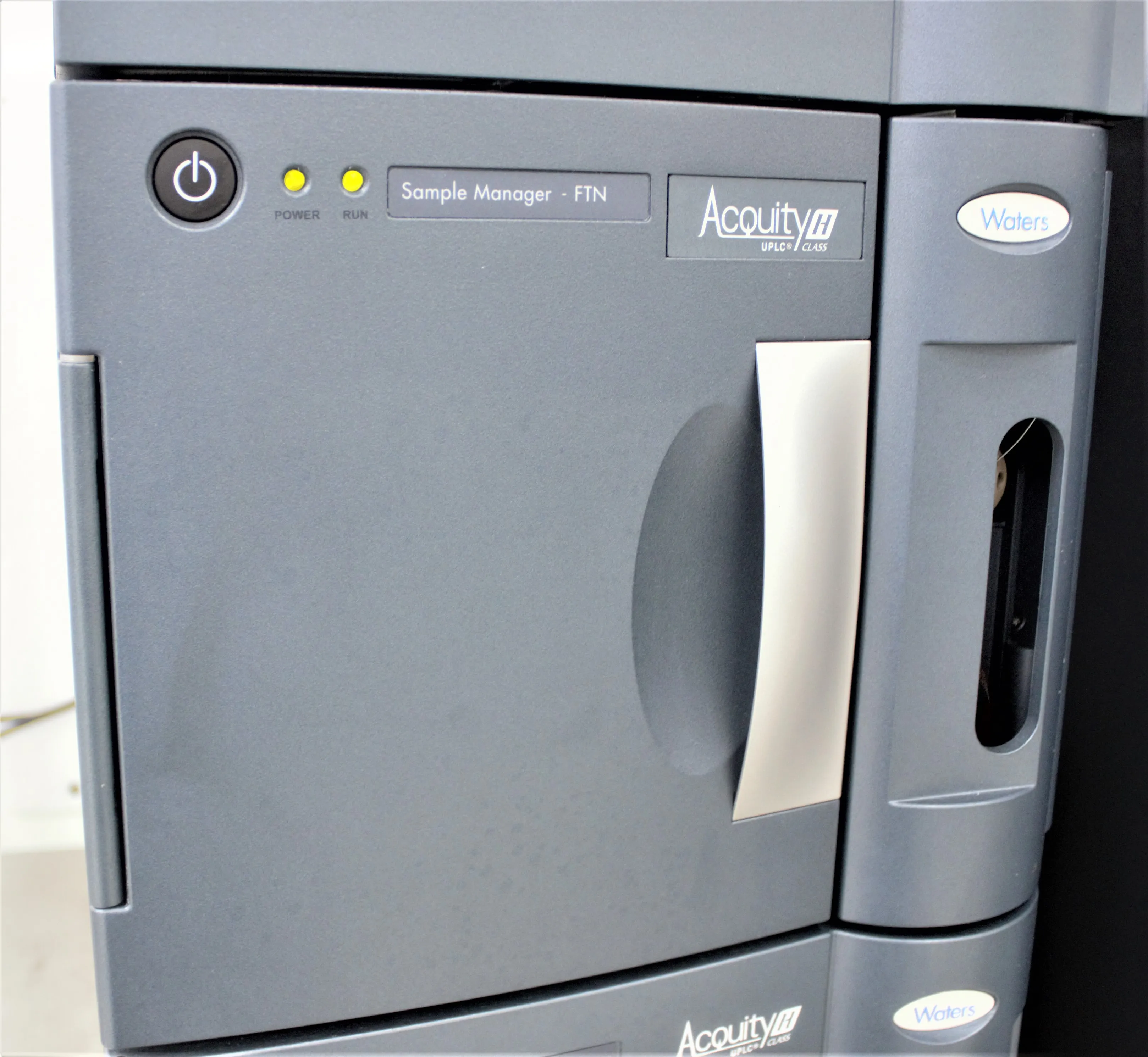 Waters ACUITY UPLC and XEVO TQD System with Solvent Manager, Sample Manager, and Column Heater