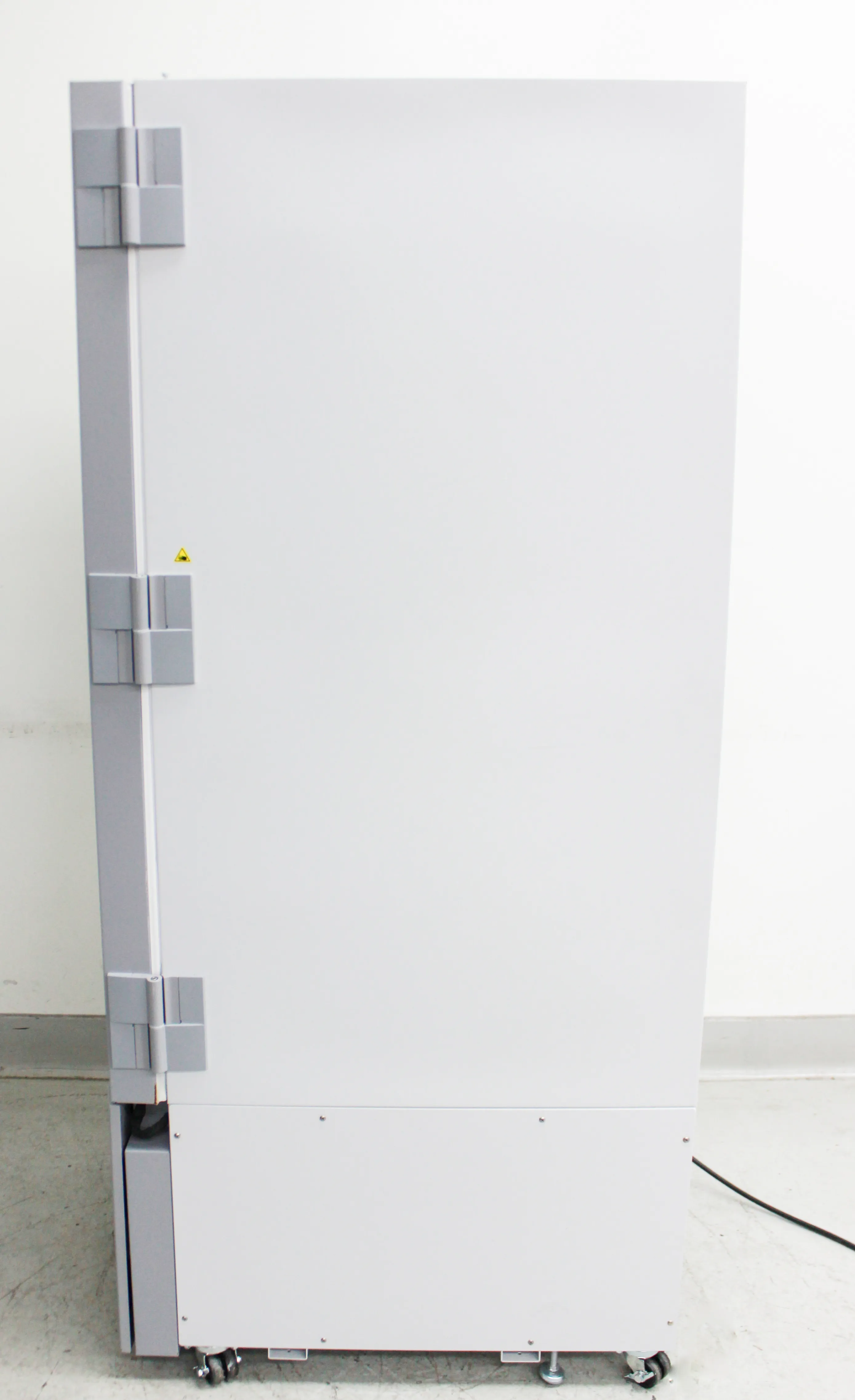 Thermo Scientific TSX Series Ultra-Low Temperature -80c Freezer Model TSX40086A