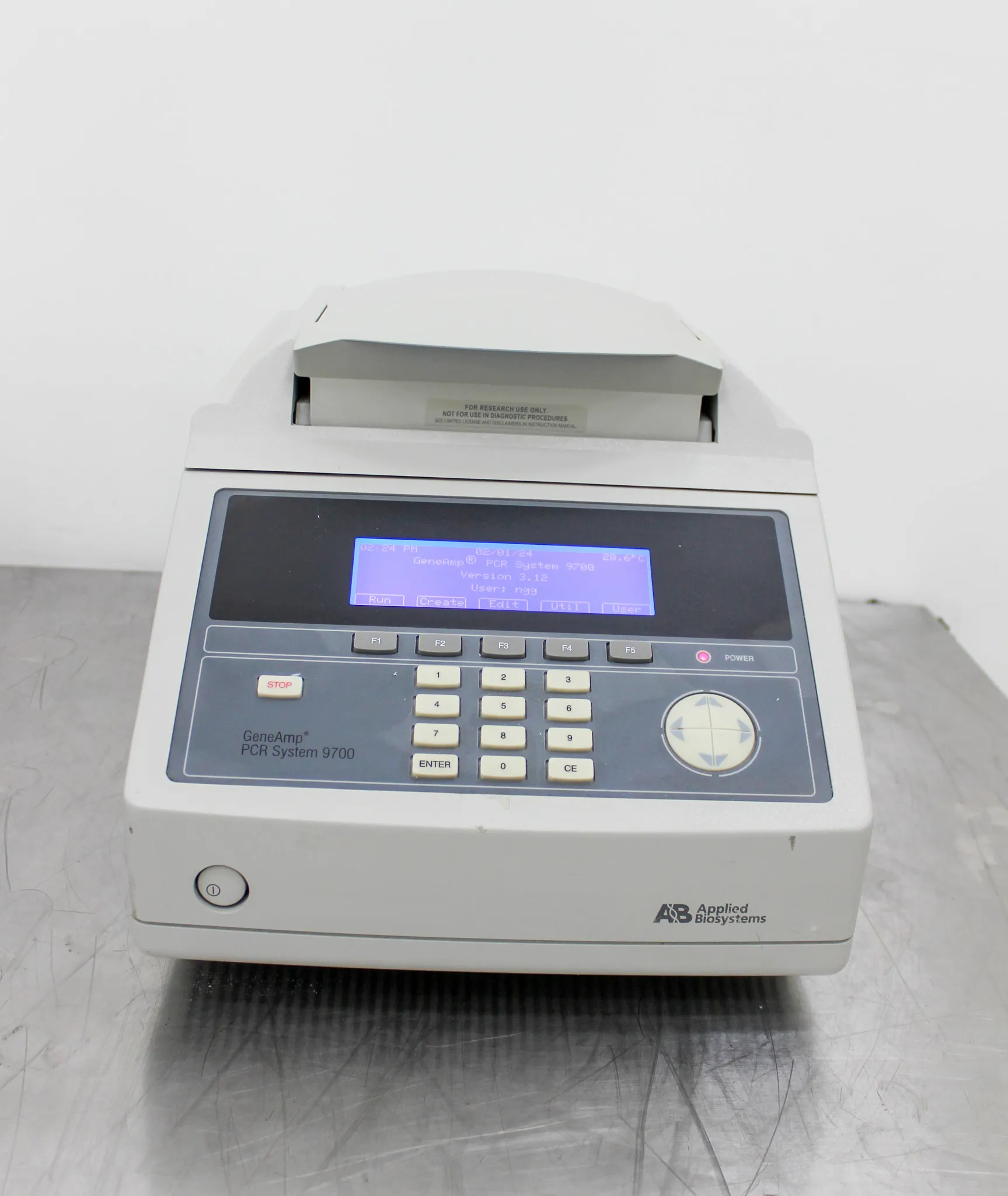 Applied Biosystems GeneAmp PCR System 9700 Thermal Cycler N8050200