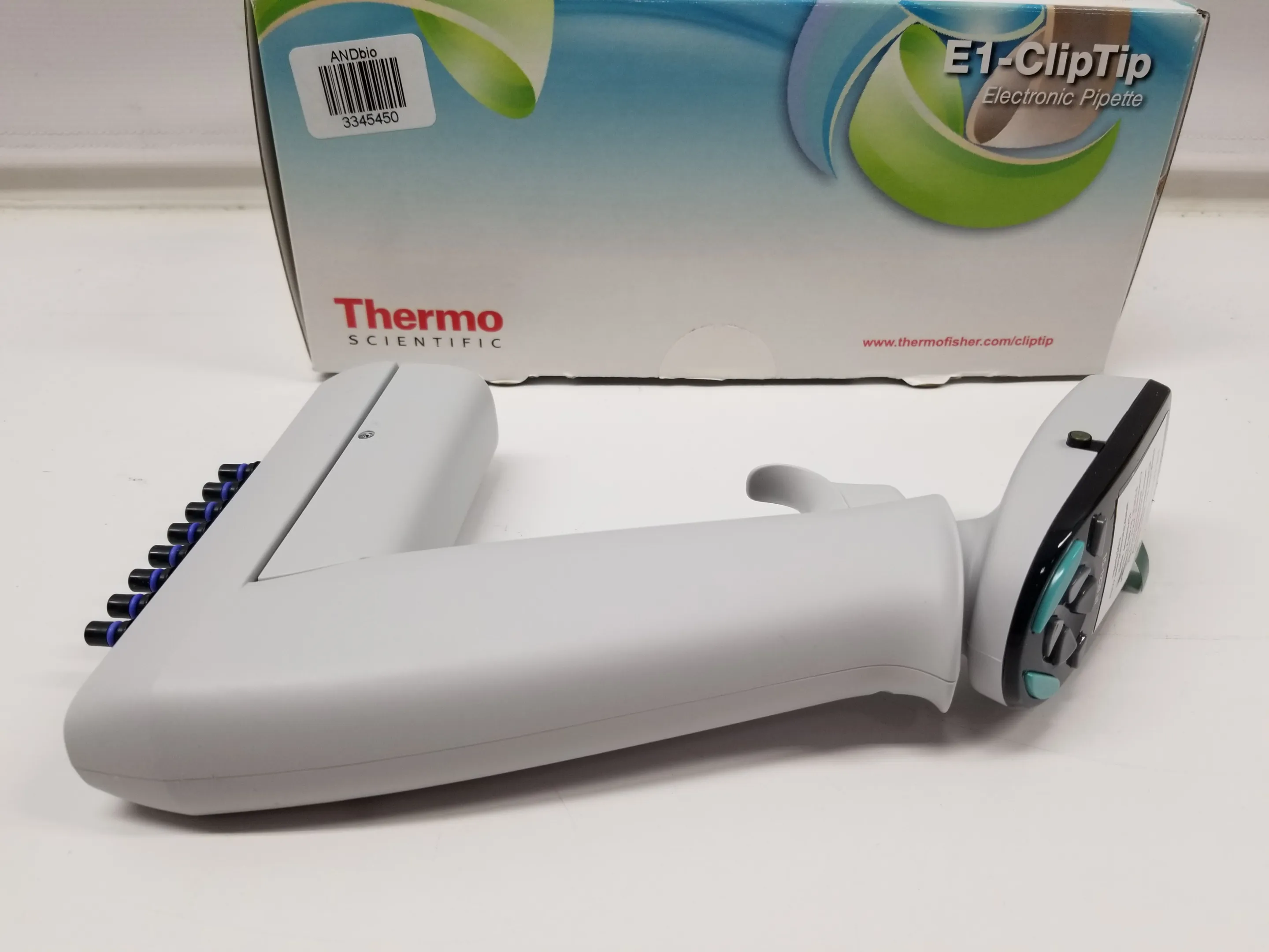 Thermo Fisher E1-ClipTip Electronic Multichannel Pipette