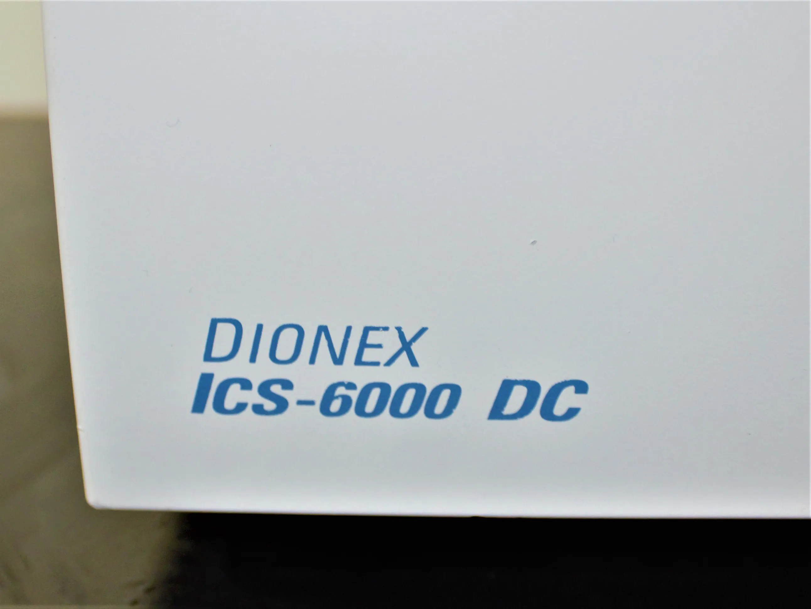 Thermo Scientific Dionex ICS-6000 DCDetector/Chromatography Compartment