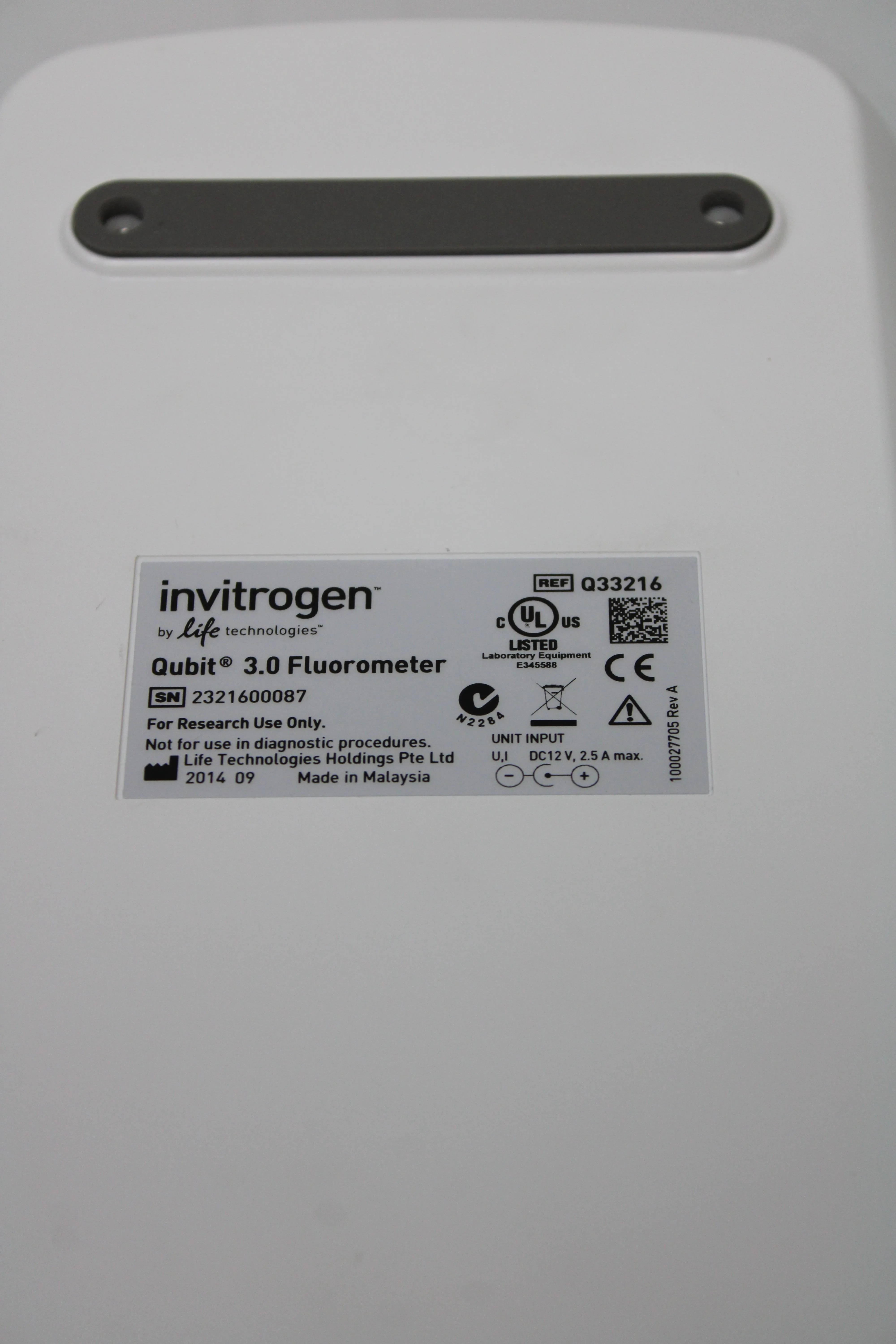 Invitrogen Qubit 3.0 Fluorometer Q33216 Molecular Biology DNA Synthesizer