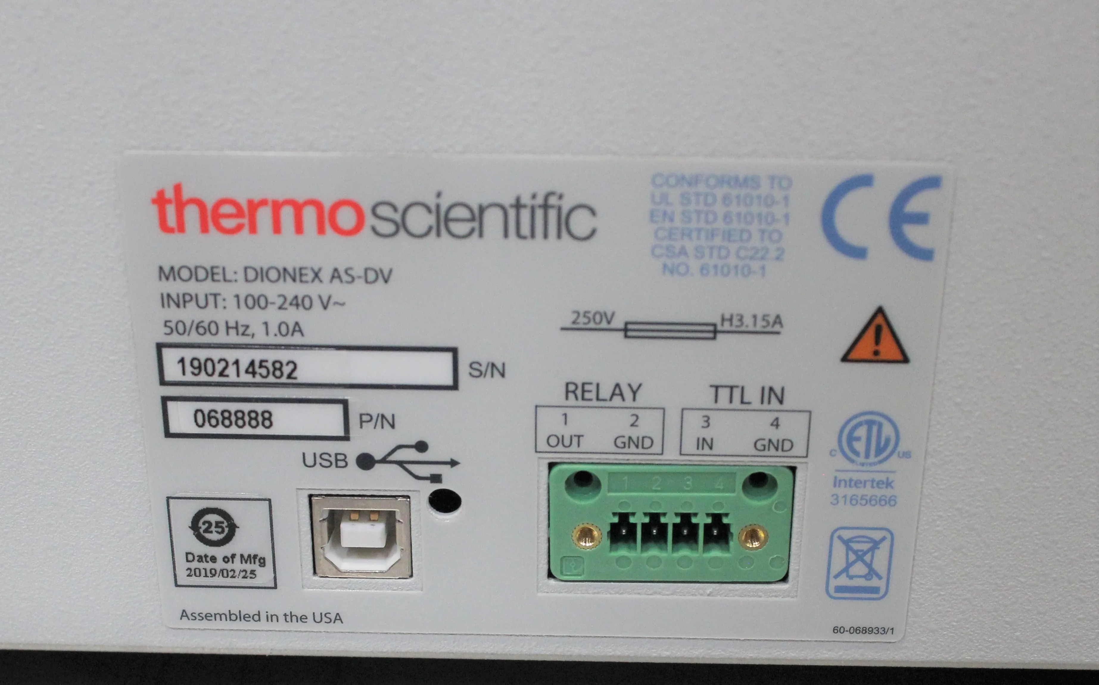 Thermo Fisher Dionex AS-DV Auto Sampler HPLC/FPLC/GC/CE 120V/220V 50Hz/60Hz