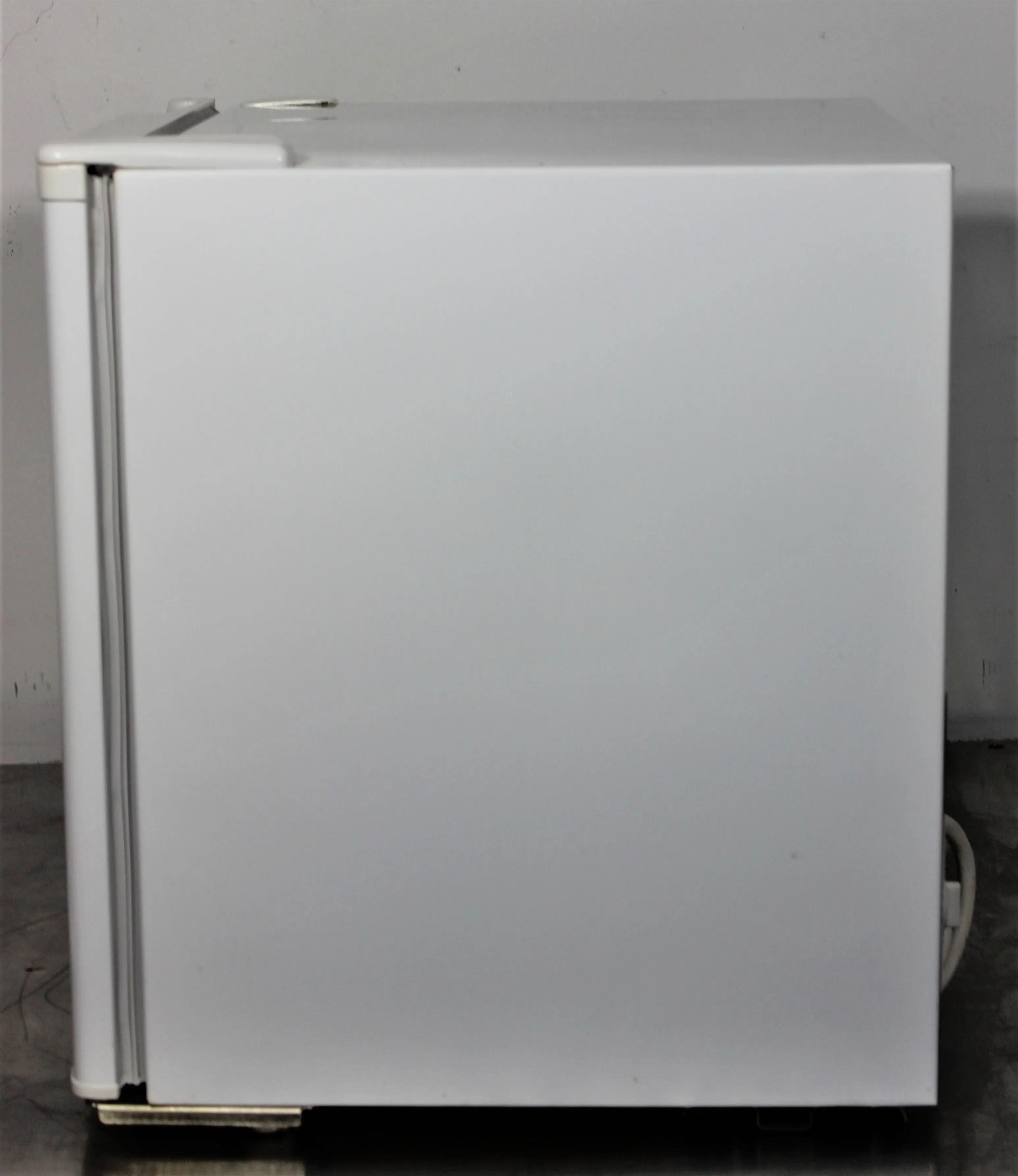 Thermo Scientific Value Laboratory Refrigerator/Freezer Combo 02LREETSA