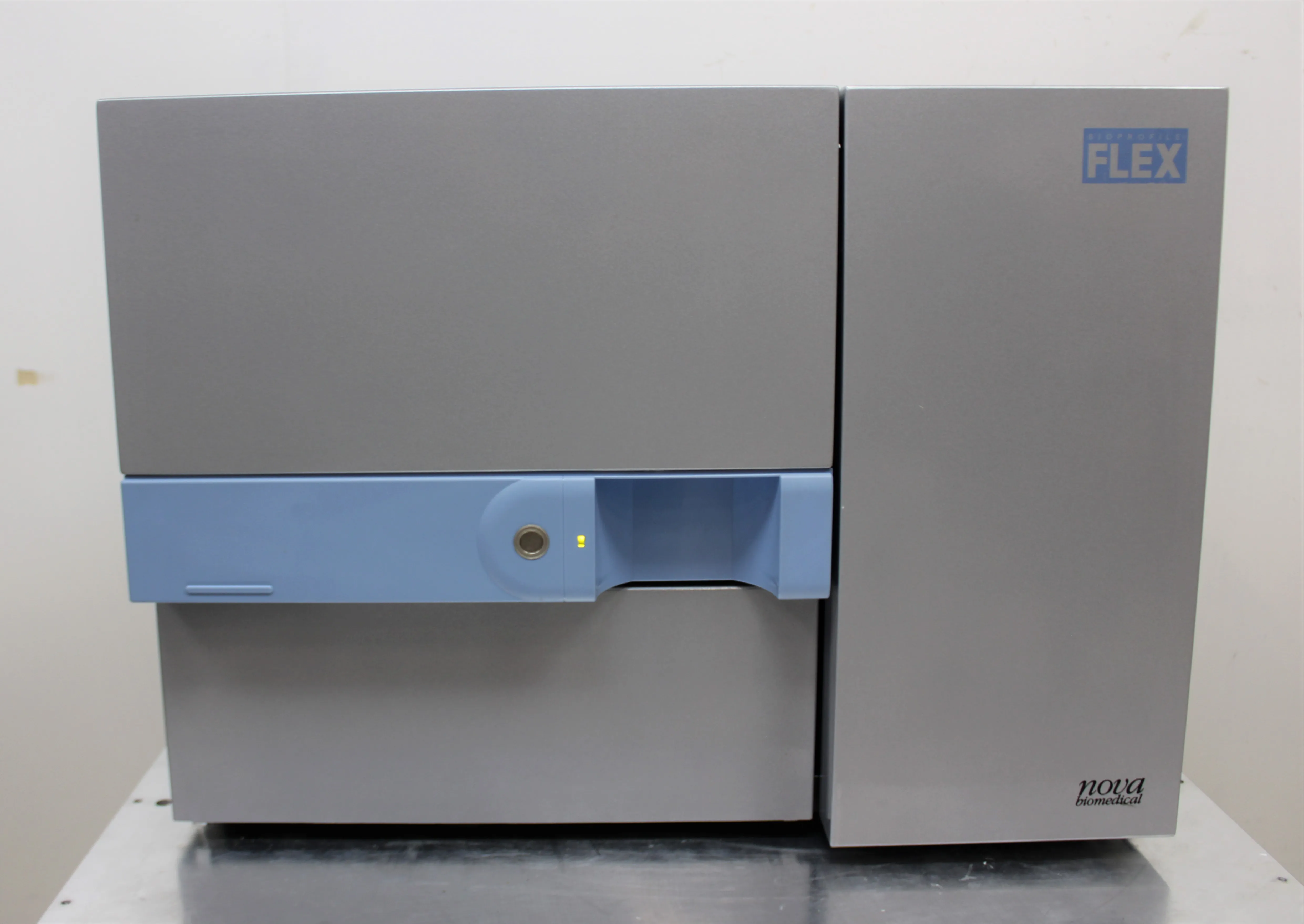 Nova Biomedical BioProfile FLEX 39876 DNA Sequencer Used