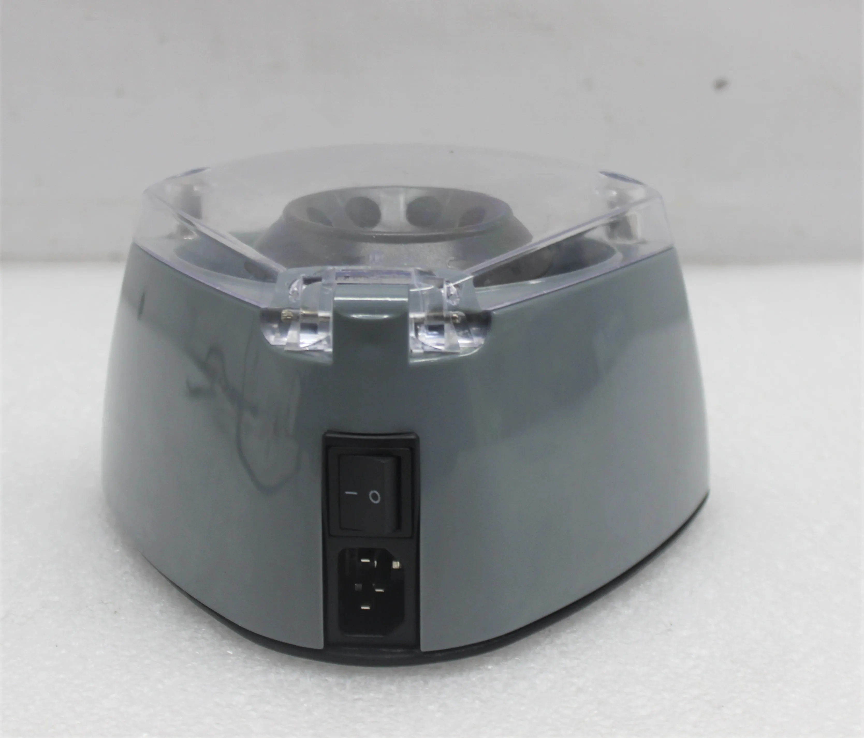 VWR Mini Centrifuge Lab Equipment 120V/220V 50Hz/60Hz 8500rpm 3884g