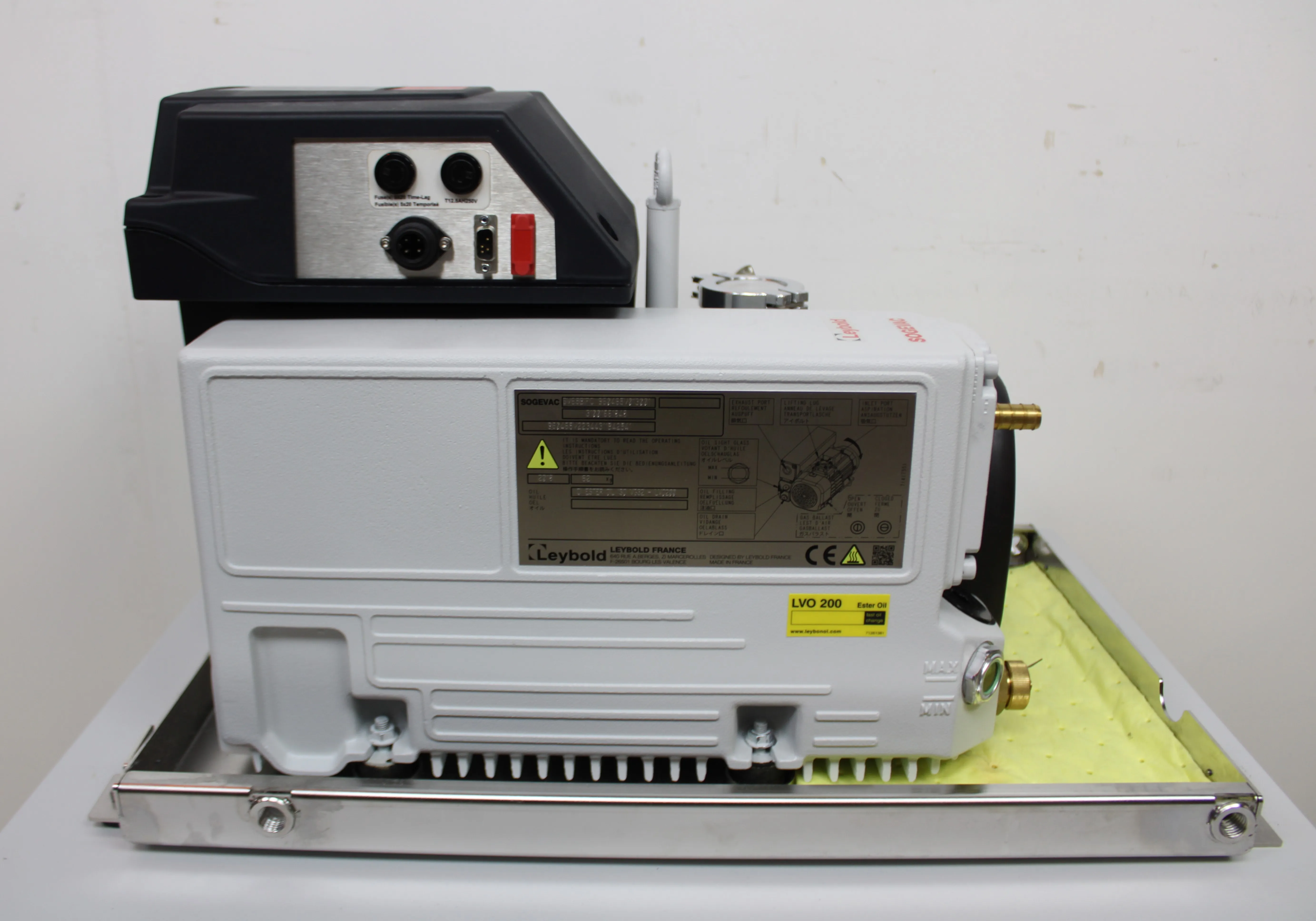 Leybold SOGEVAC SV65BIFC Oil Sealed Vacuum Pump