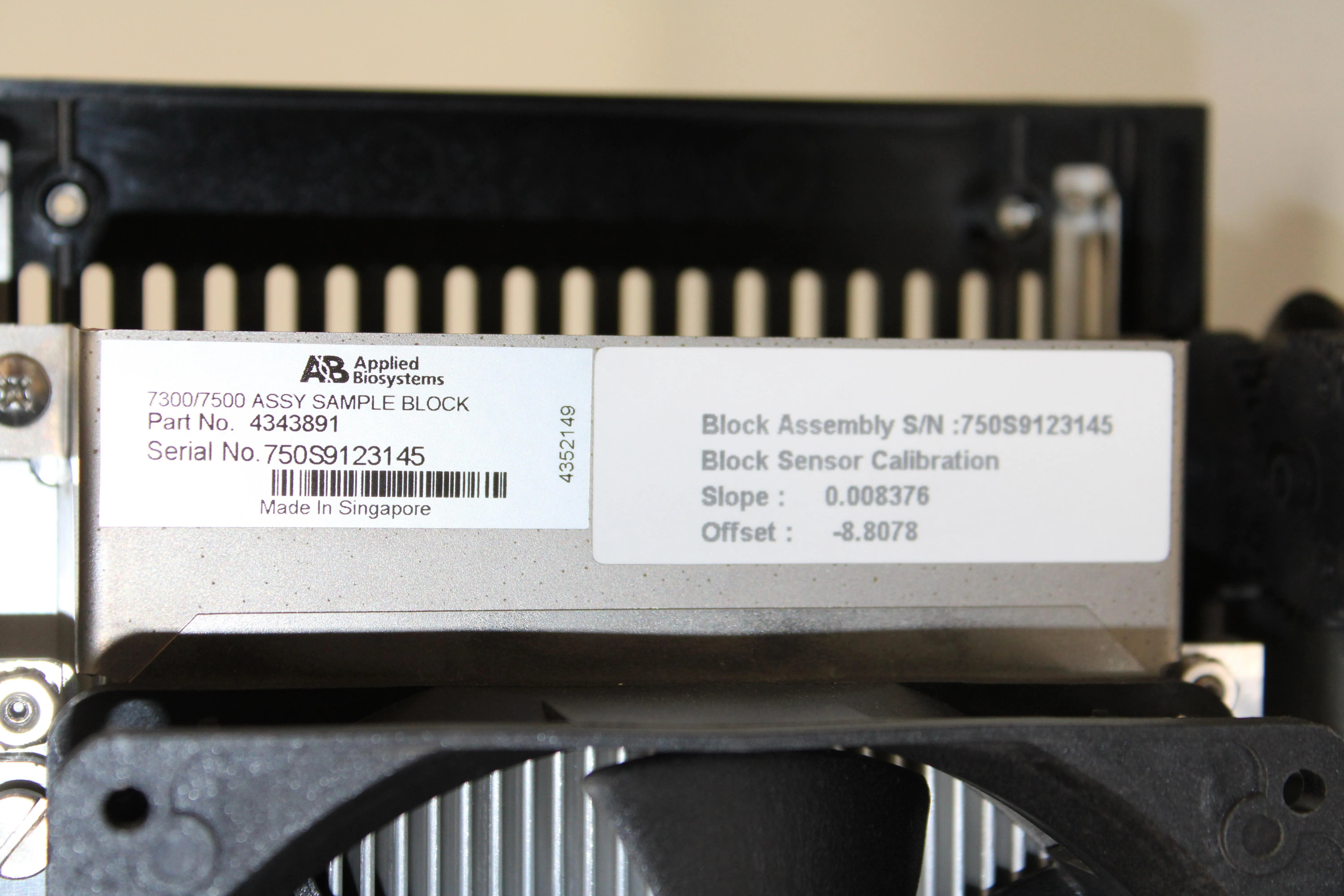 Applied Biosystems 7300/7500 Assembly Sample Block For PCR PN 4441395